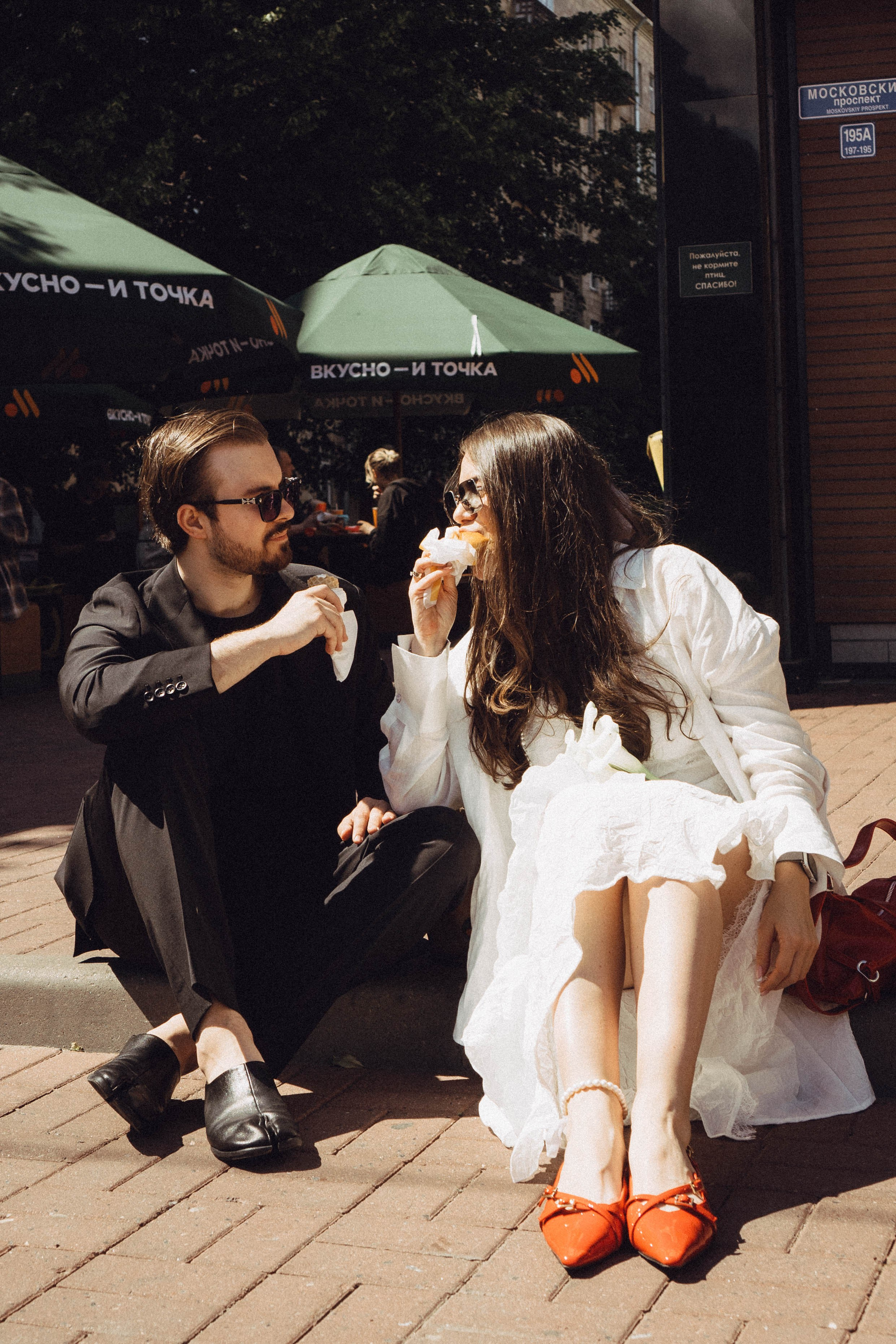 СВАДЕБНАЯ СЬЕМКА В ПАРКЕ ПОБЕДЫ И ПРОГУЛКА ПО МОСКОВСКОМУ ПРОСПЕКТУ. Профессиональный фотограф, Санкт-Петербург — Виктория Богомолова