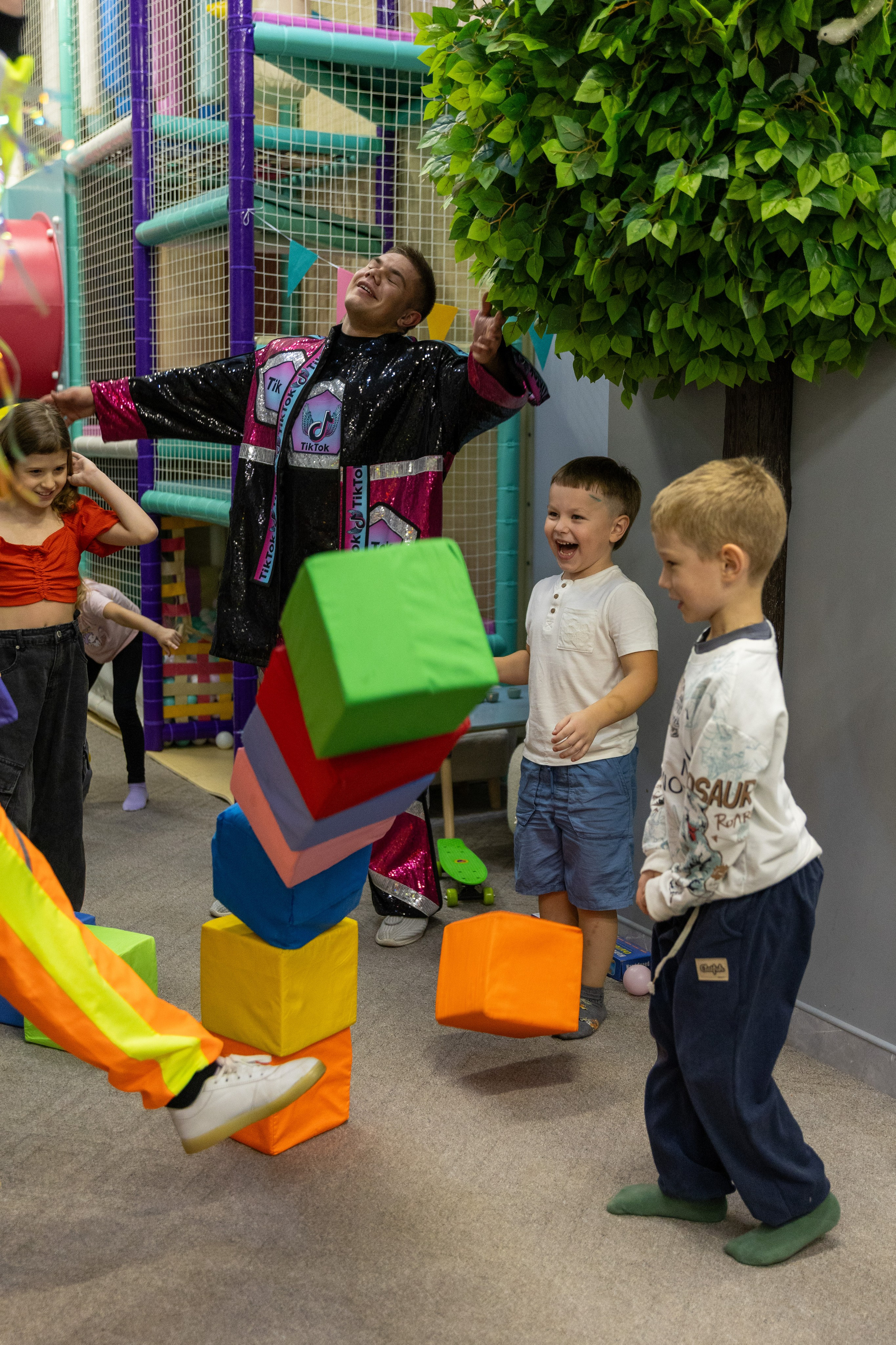 День рождения Вари (8 лет). Сайт фотографа Ирины Аникановой