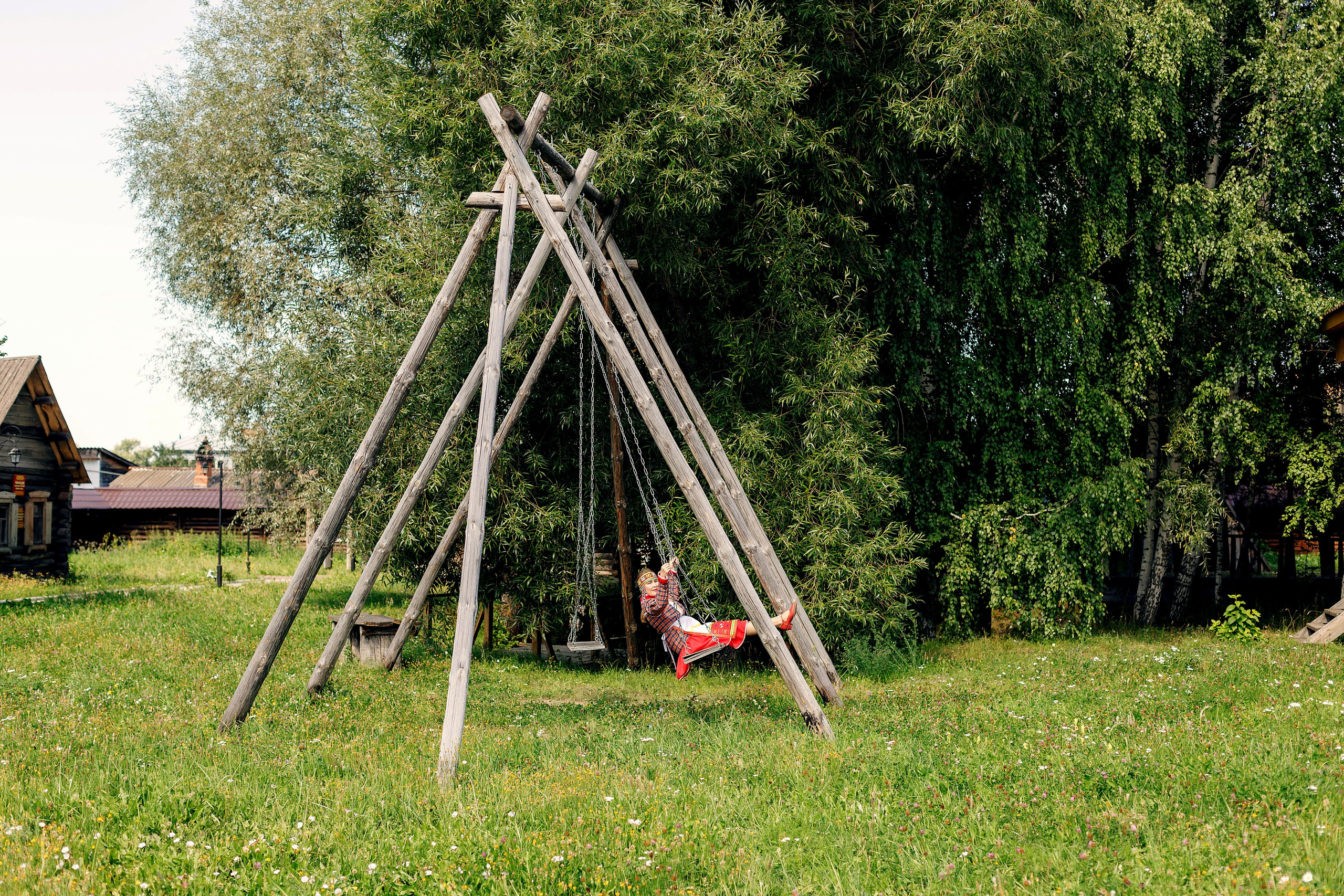 Фотосессия с Екатериной Анисимовой в Ибресинском этнографическом музее. Портретный и репортажный фотограф в Чебоксарах Андриян Чаркин