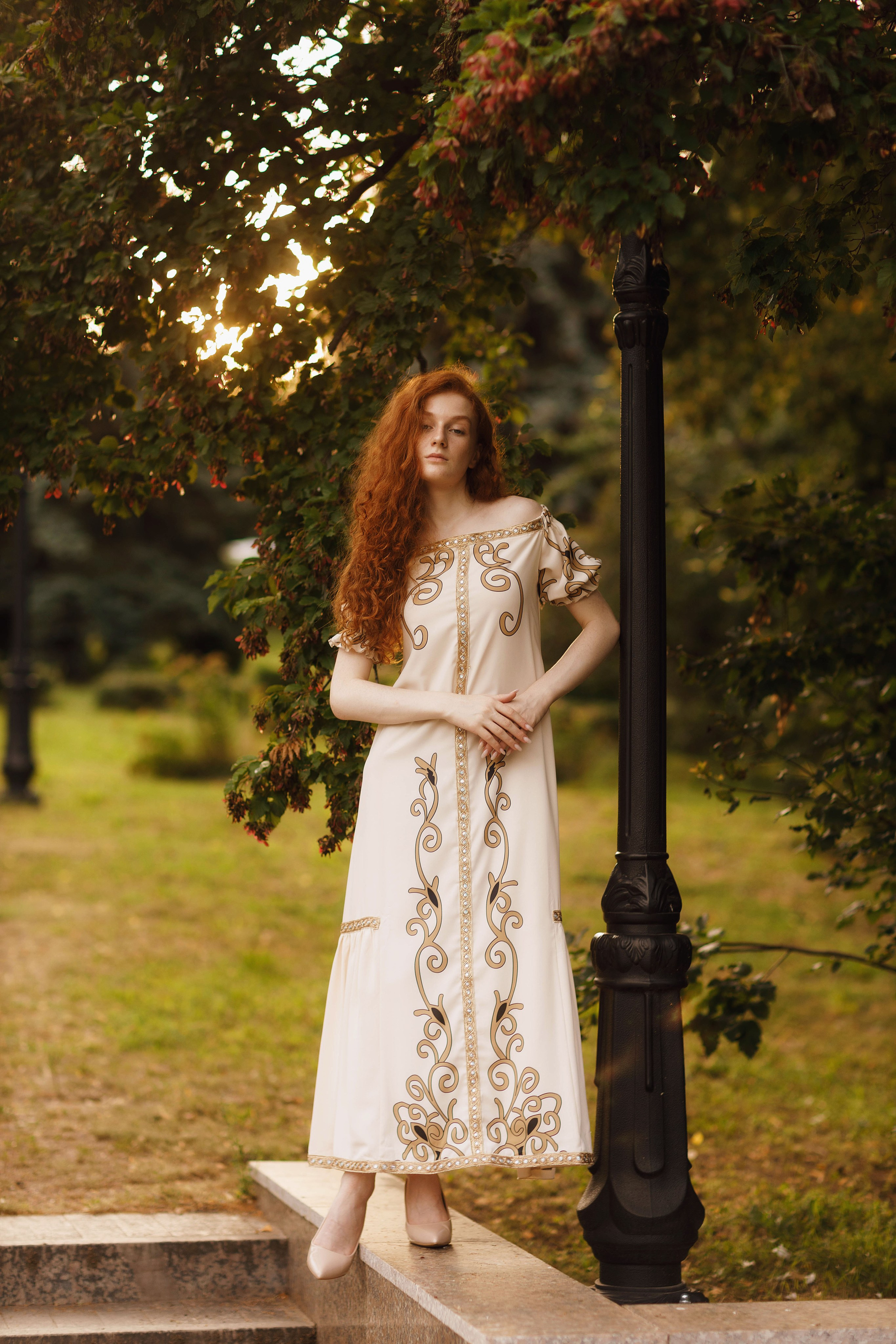 Фотосессия на заливе с Татой в платье от Ирины Павловой. Портретный и репортажный фотограф в Чебоксарах Андриян Чаркин