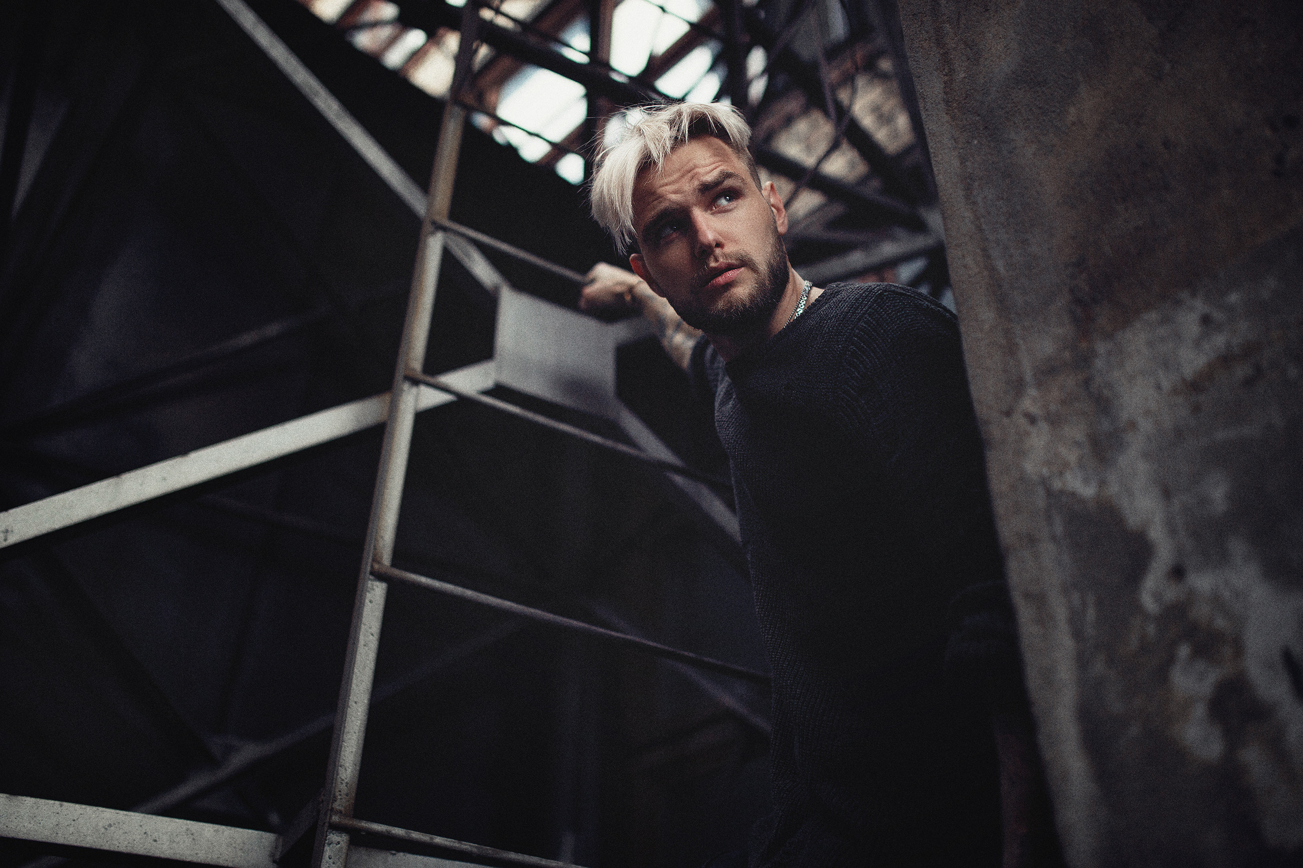 Мужской портрет. Фотограф для брендов Александр Вайда. Живу в Минске, снимаю везде