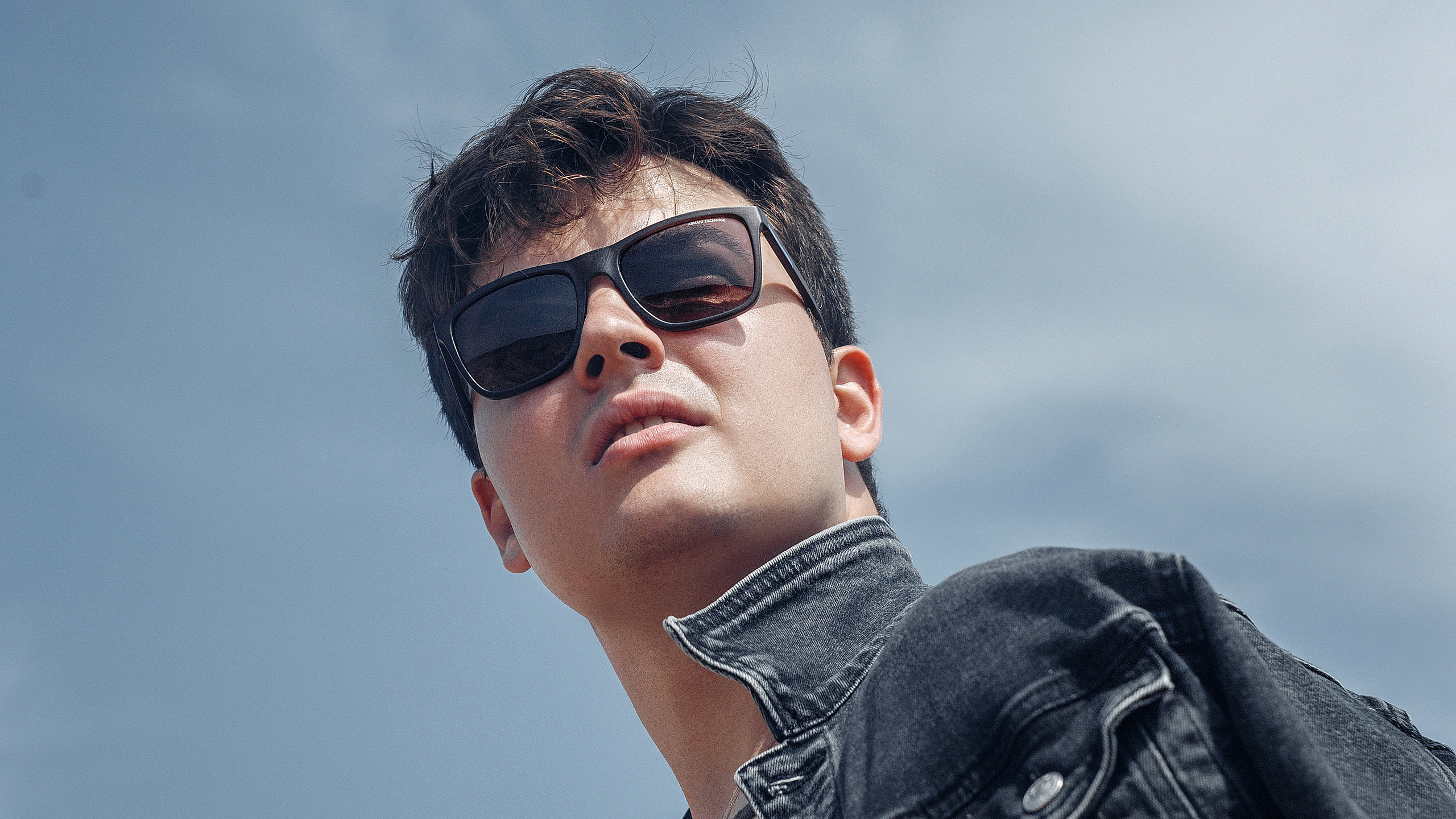 Мужской портрет. Фотограф для брендов Александр Вайда. Живу в Минске, снимаю везде