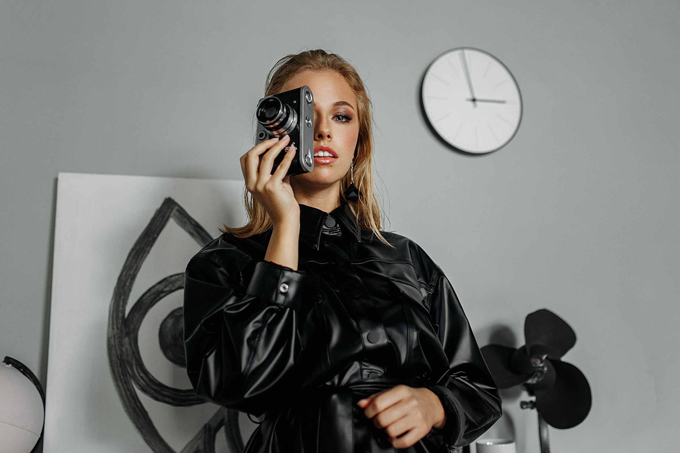 Женский портрет. Фотограф для брендов Александр Вайда. Живу в Минске, снимаю везде