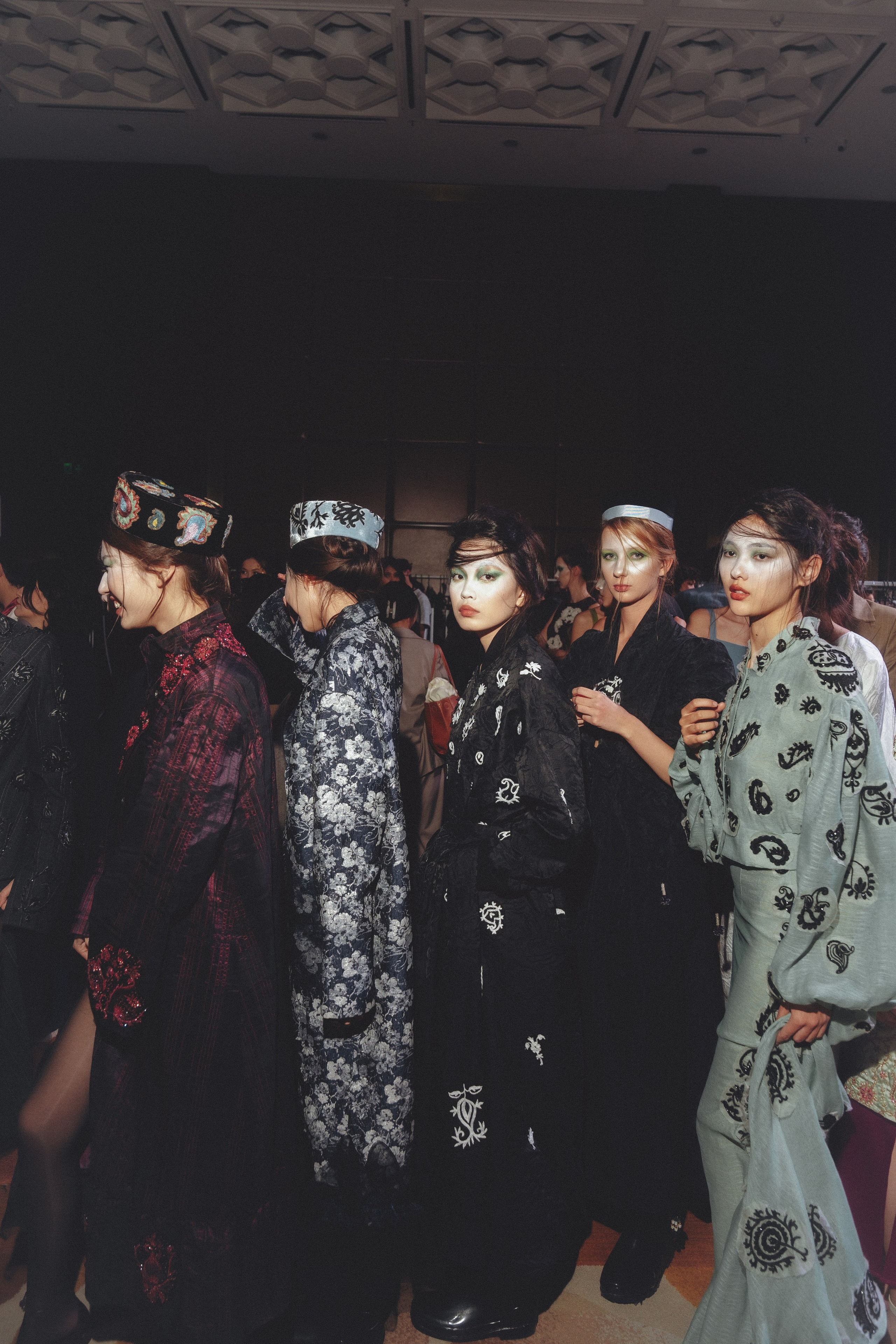 VISA FASHION WEEK ALMATY SS26 / BACKSTAGE ZONE