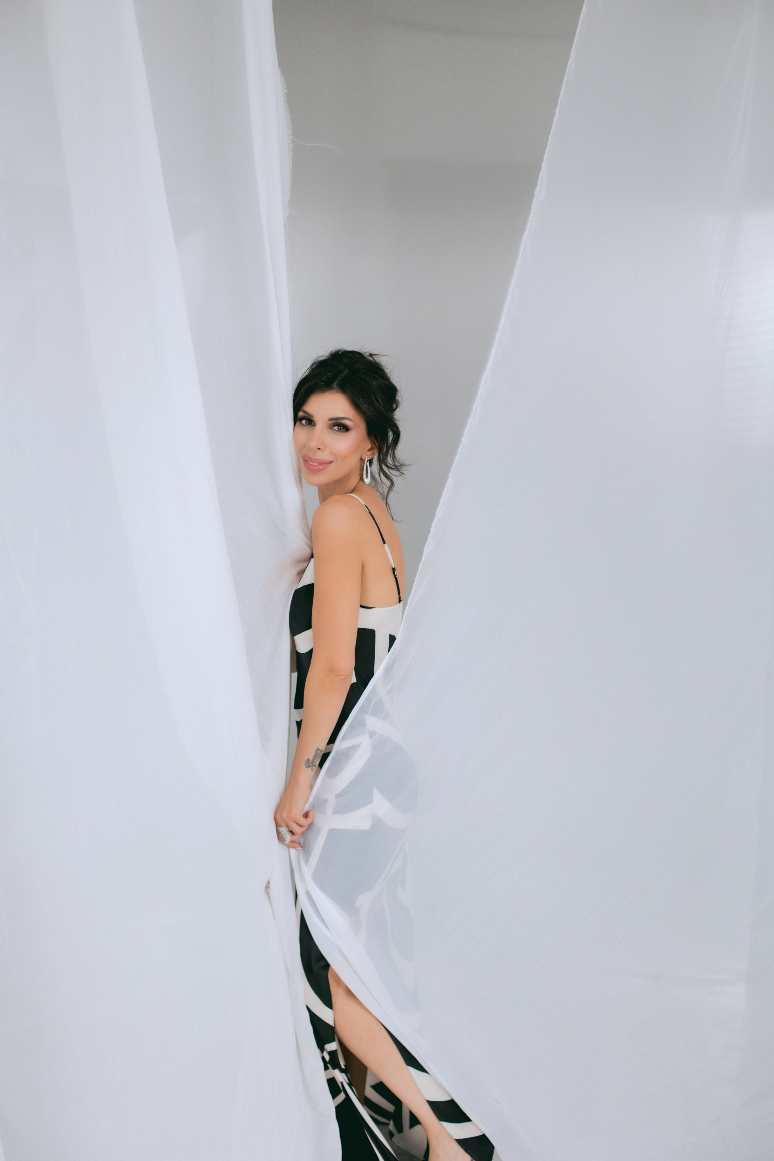 МАРИНЭ. Я фотограф из Москвы к Вашим услугам