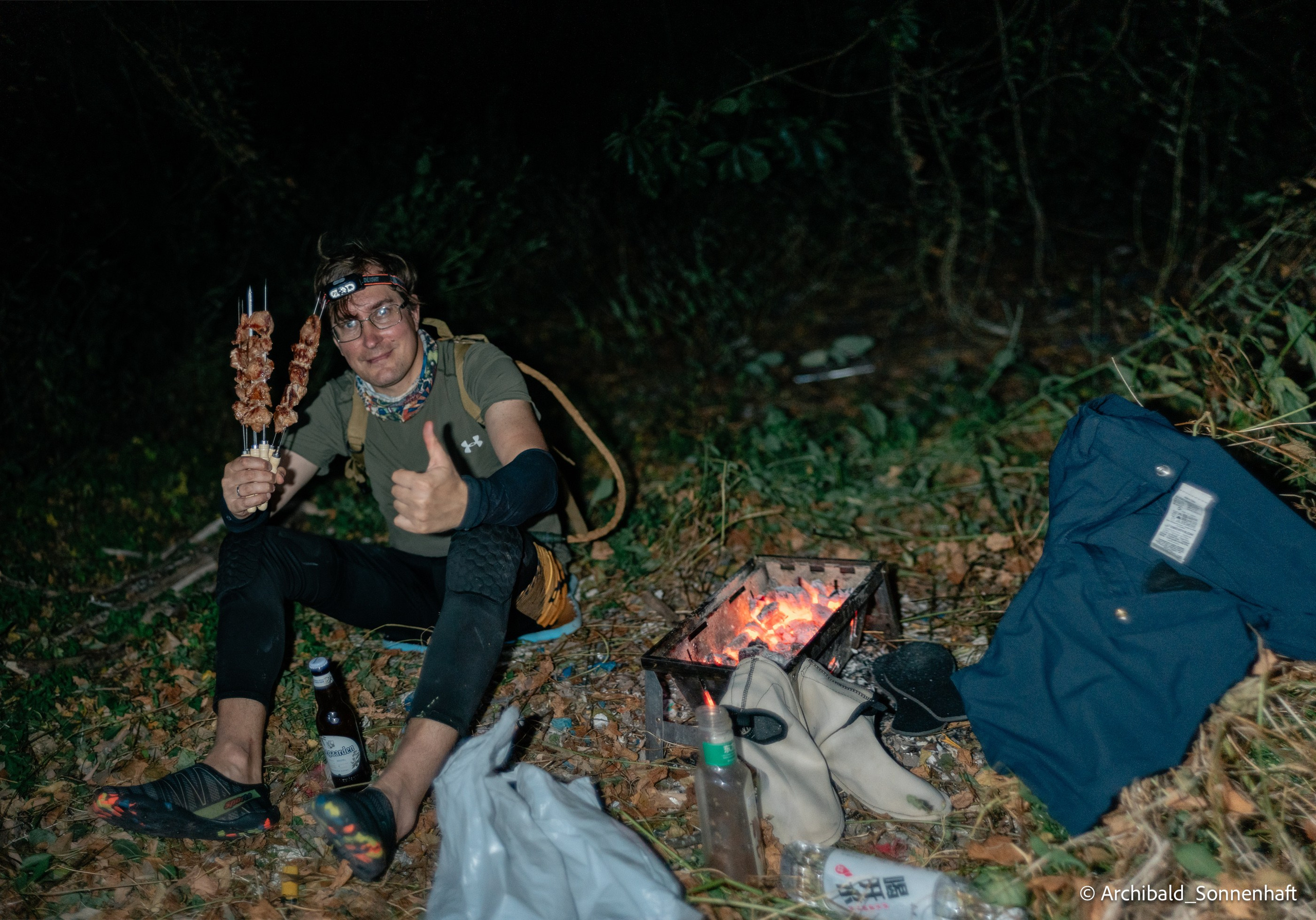 Kayaking in Huizhou, China. Photographer in Guangzhou, China. Archibald Sonnenhaft