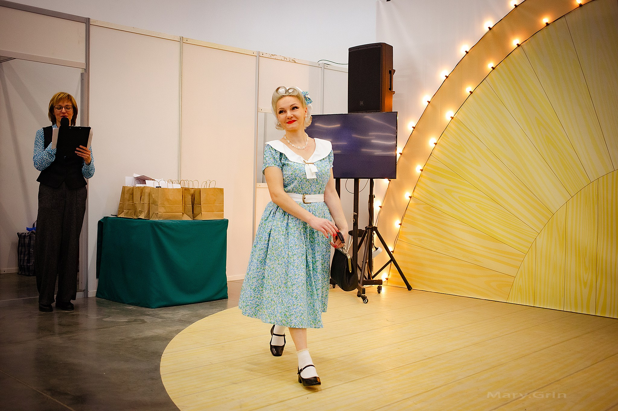 Показ моды 40х лет. Православная ярмарка 2025. Детский и семейный фотограф, фотограф мероприятий Нижний Новгород