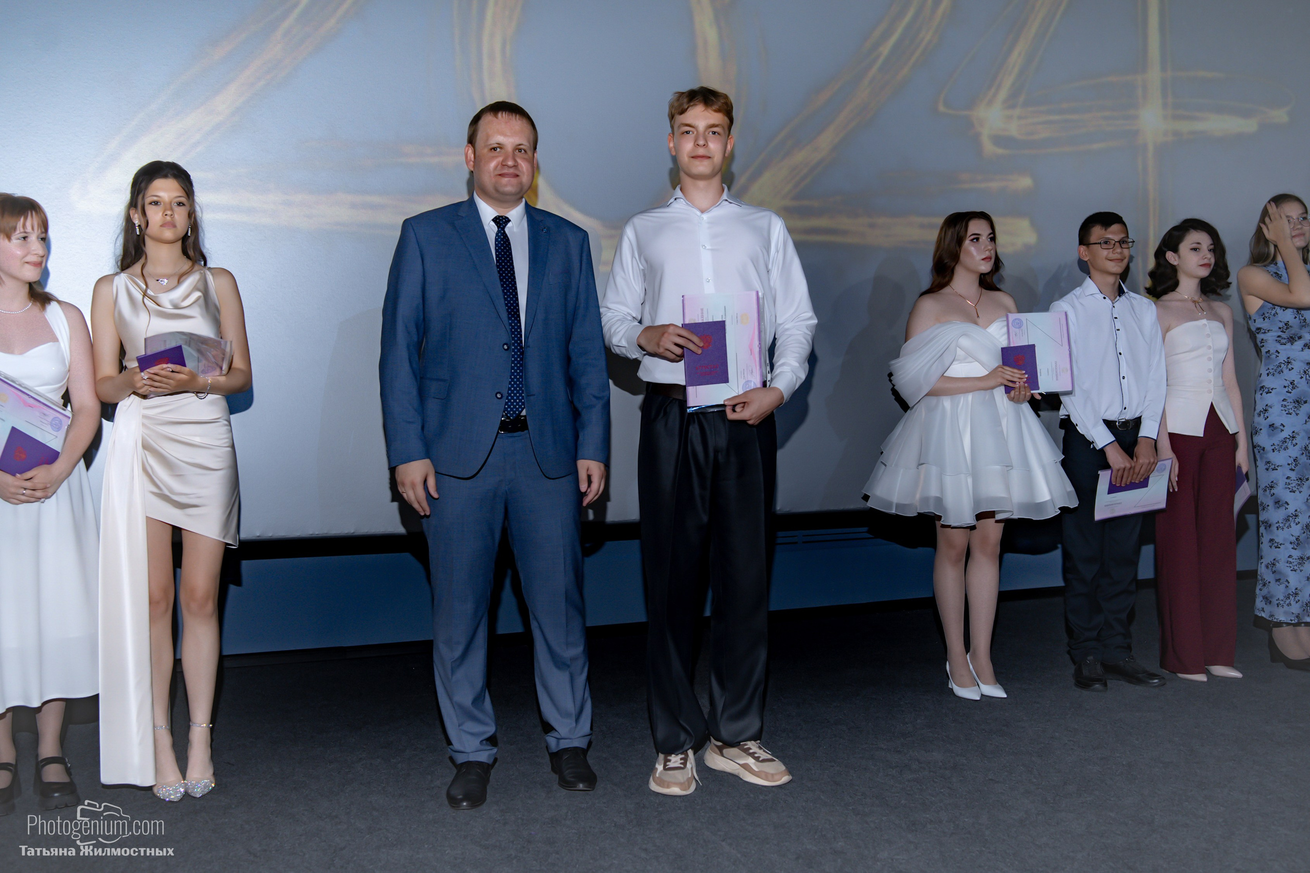 Выпускной 9"Д» класс школа № 35. Фотограф Нижний Новгород Татьяна Кейод