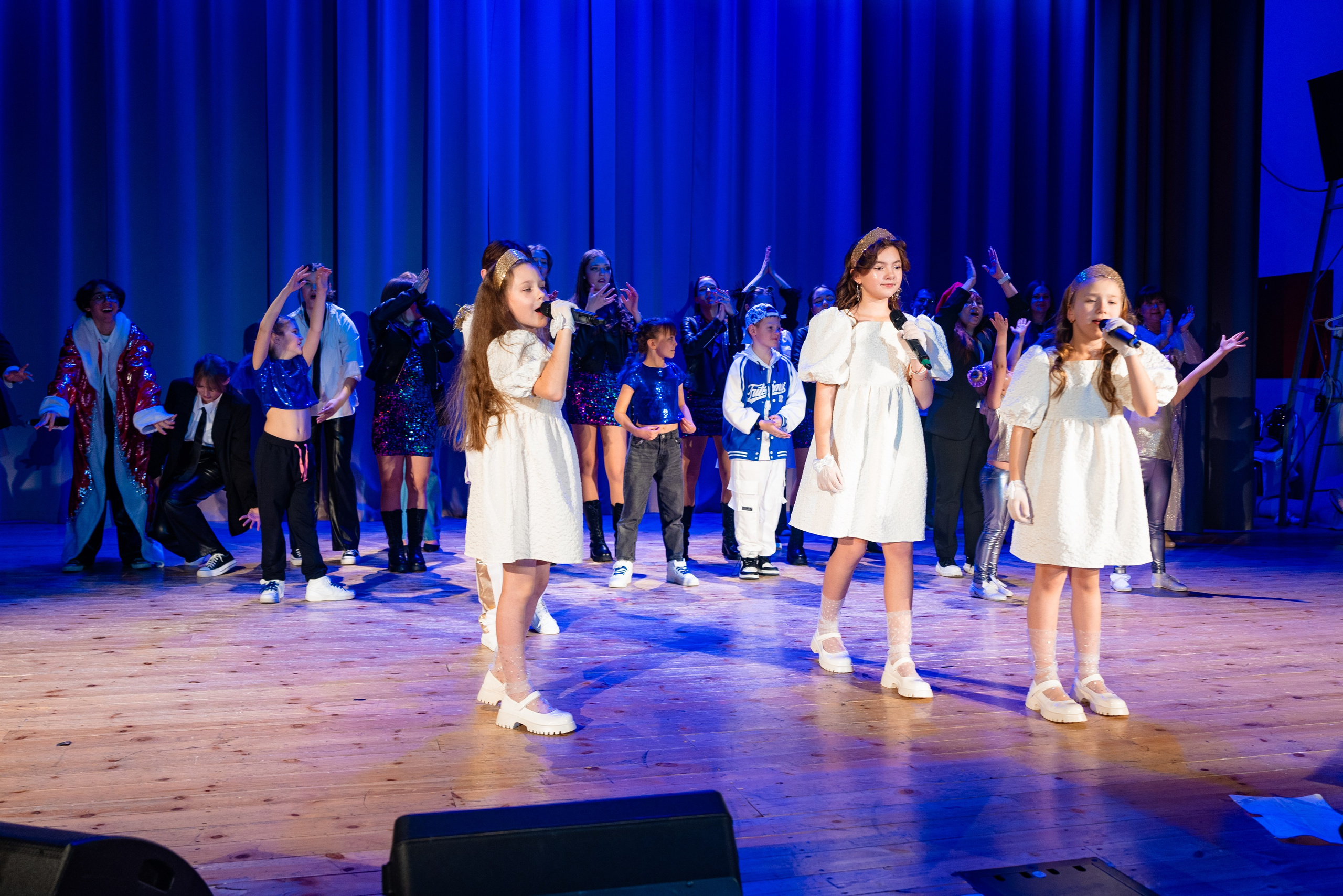 Концерт ДК Буривестник. Фотограф Никита Комаров