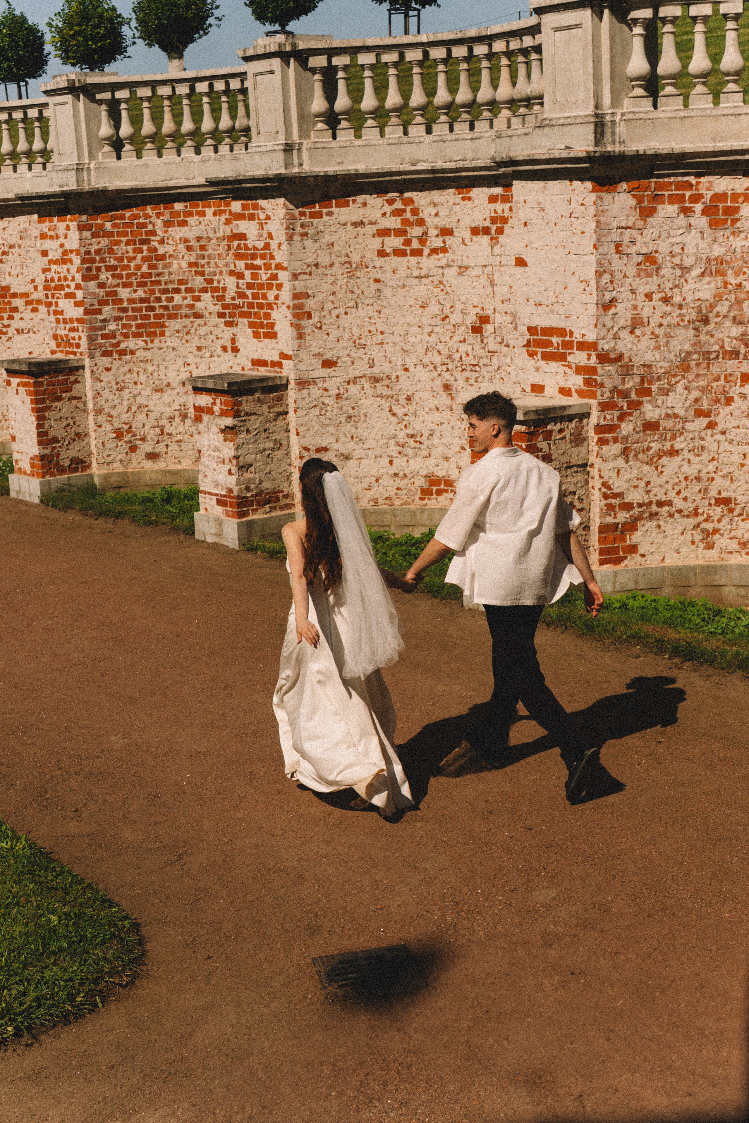 СВАДЕБНАЯ СЬЕМКА В ПЕТЕРГОФЕ И СЬЕМКА РЕПОРТАЖА В ЗАГСЕ ПЕТЕРГОФА. Профессиональный фотограф, Санкт-Петербург — Виктория Богомолова