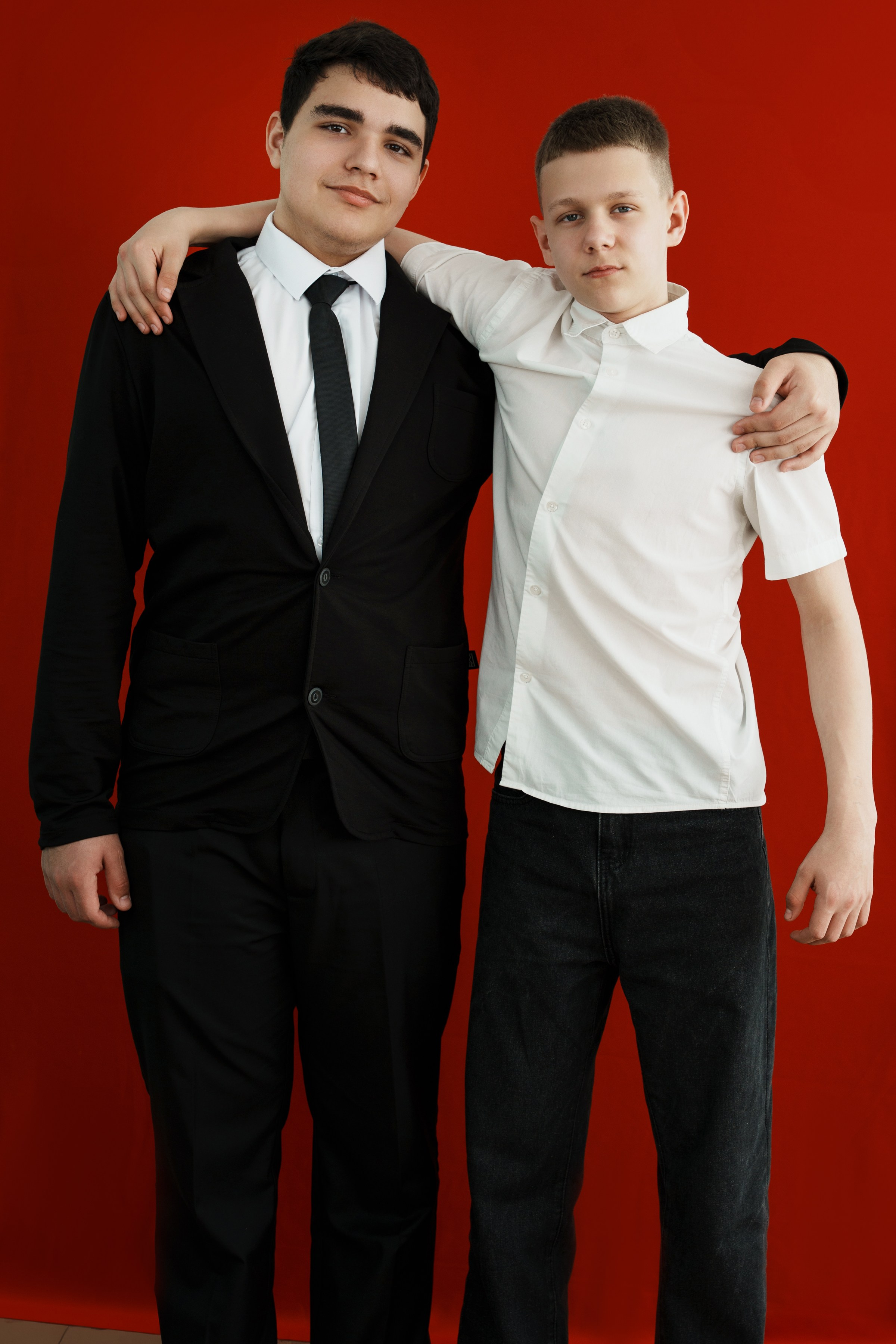 11 класс сьемка для альбома в школе. Ольга Плаксина фотограф в Саратове