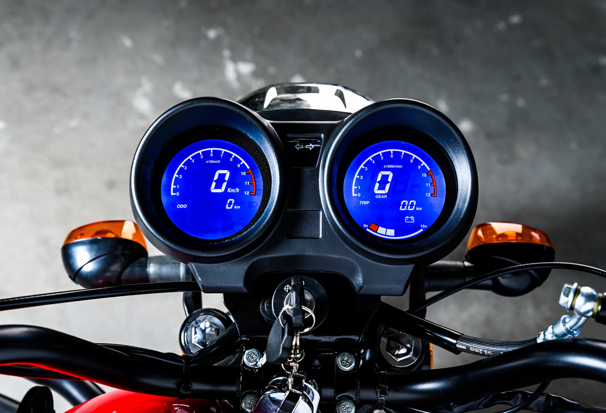 Фотосъёмка автомобилей, мотоциклов и деталей