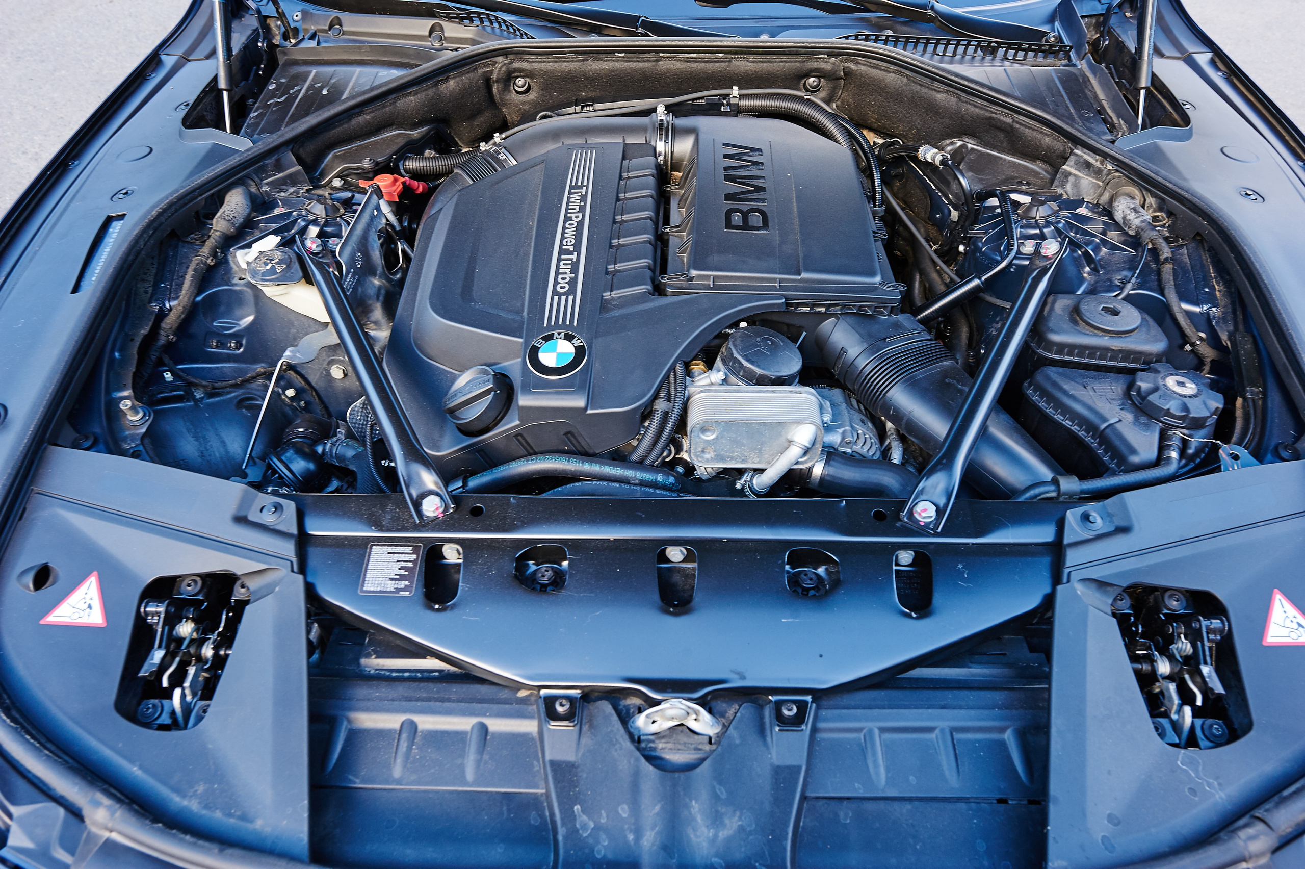 АВТОМОБИЛИ И СПЕЦТЕХНИКА. Www.apowerstudio.com