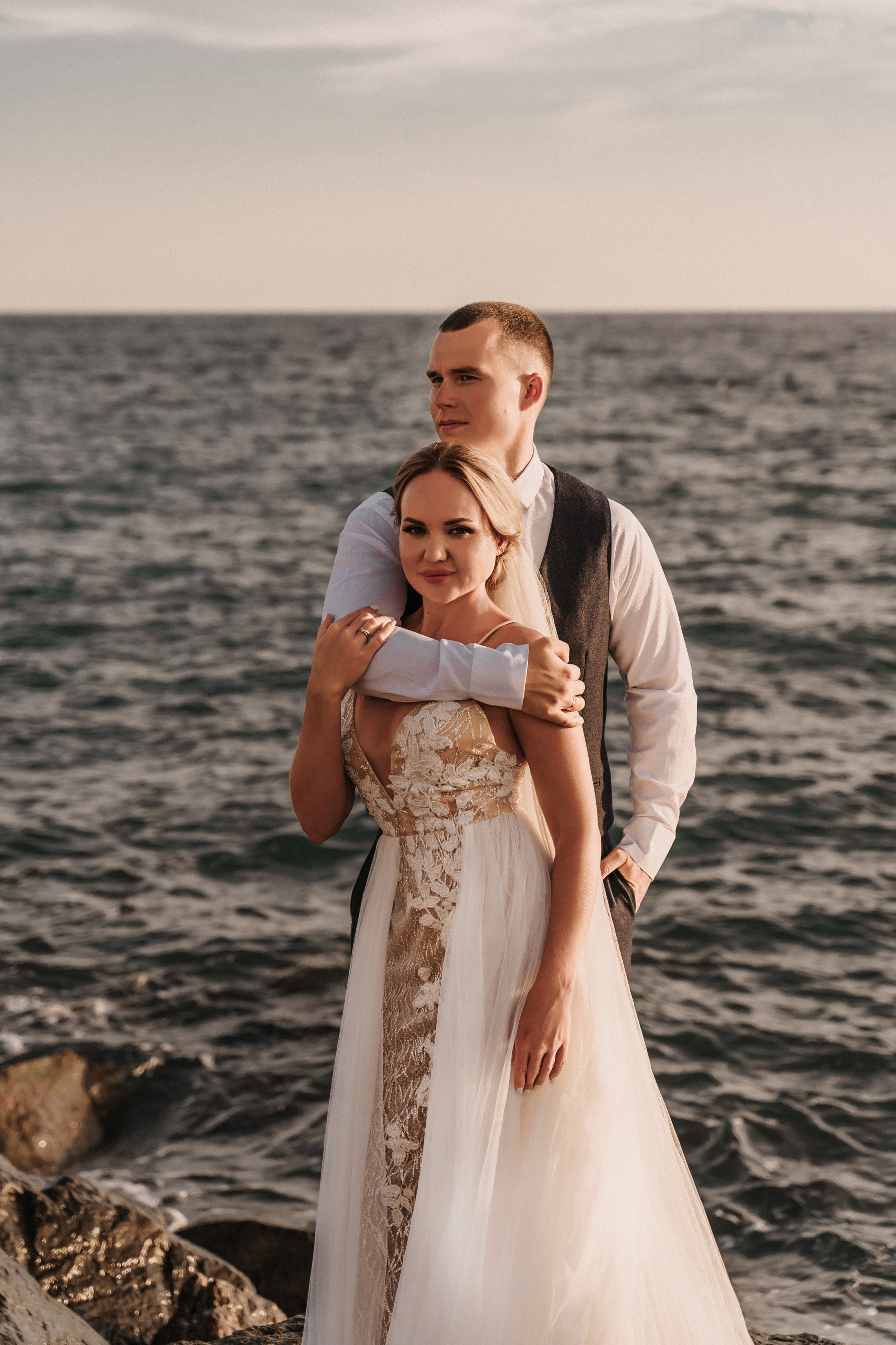 Свадебная фотосессия на море и в горах в Сочи. Алина Бернд — свадебный и индивидуальный фотограф в Сочи и Адлере