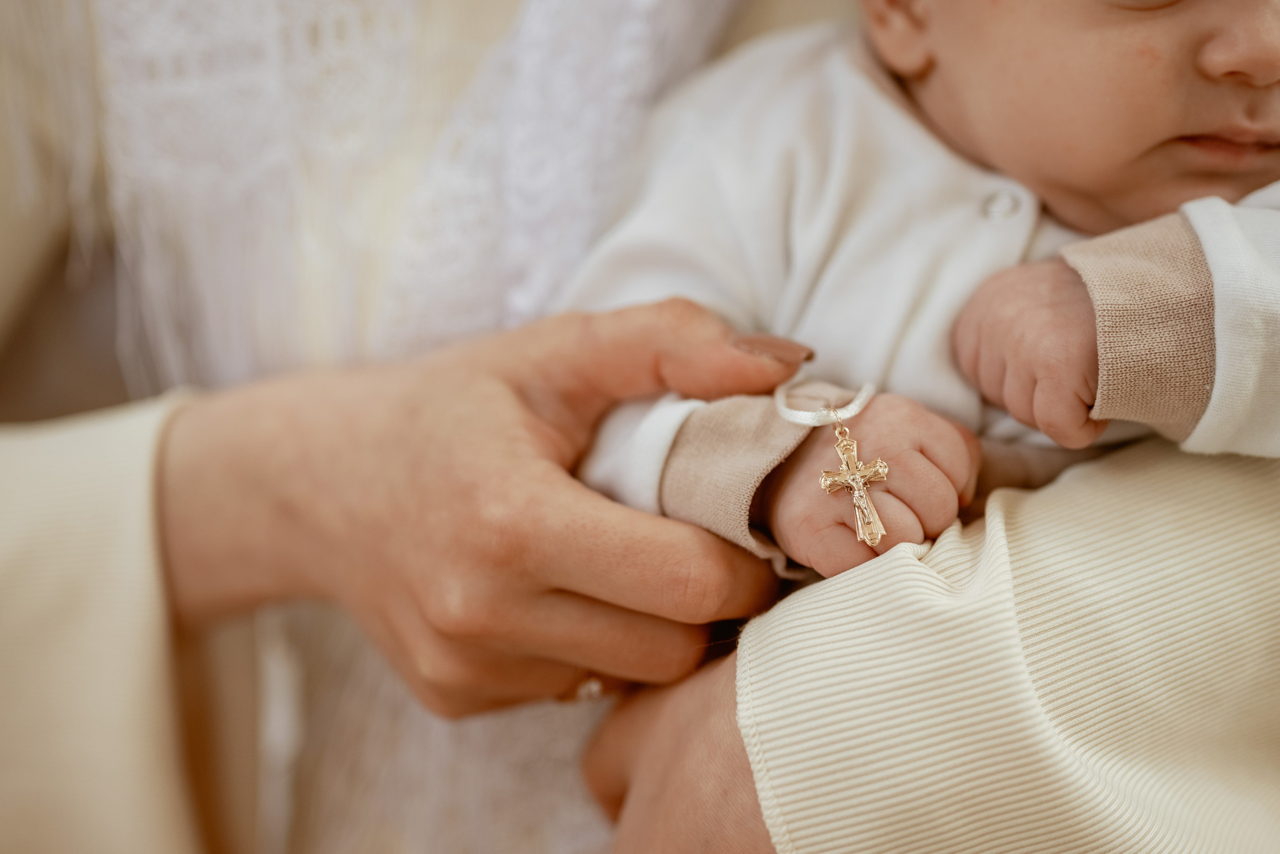 Крещение в Донецке. Юлия Басня семейный и свадебный фотограф в Донецке