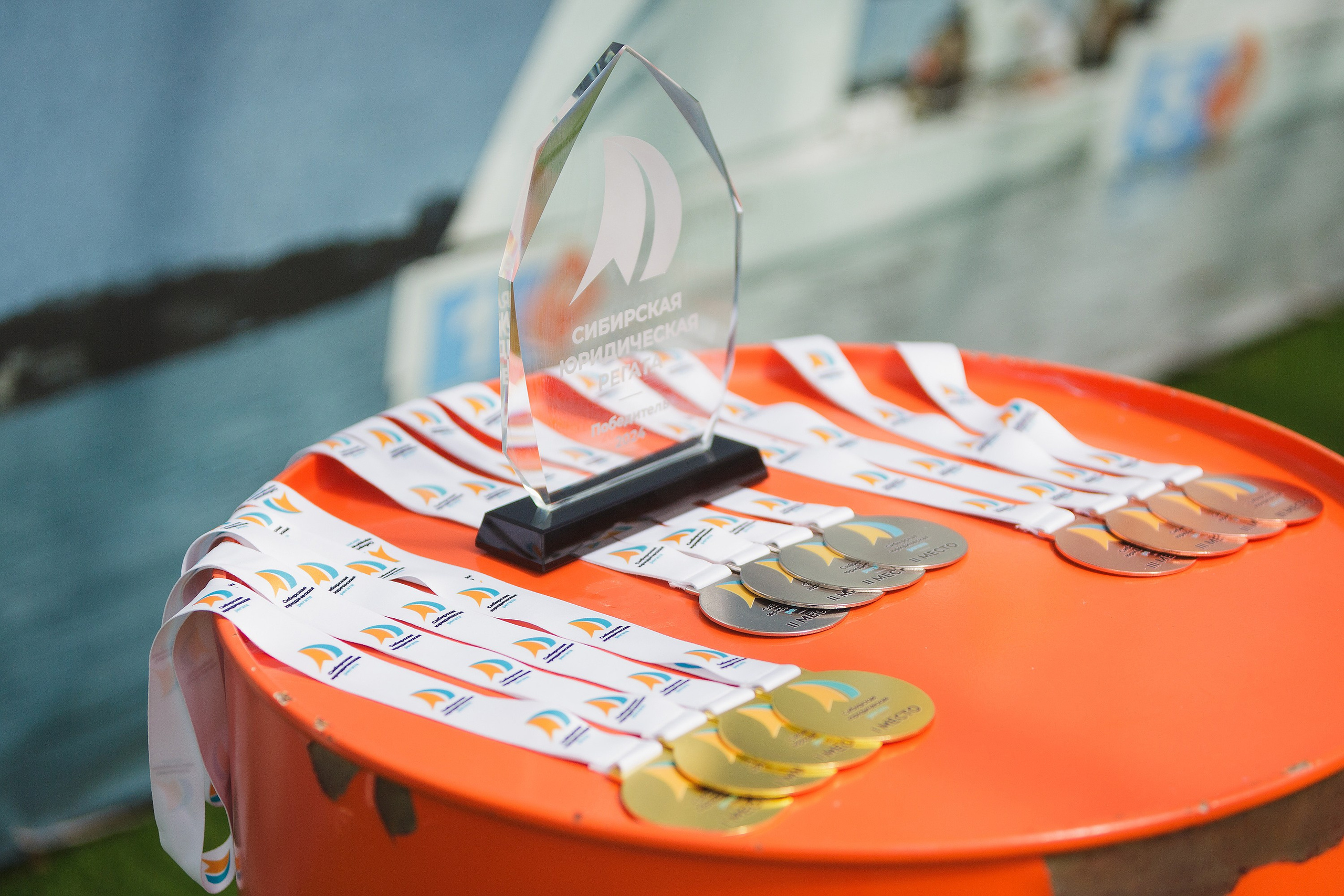 ЯХТИНГ. Roman Photo