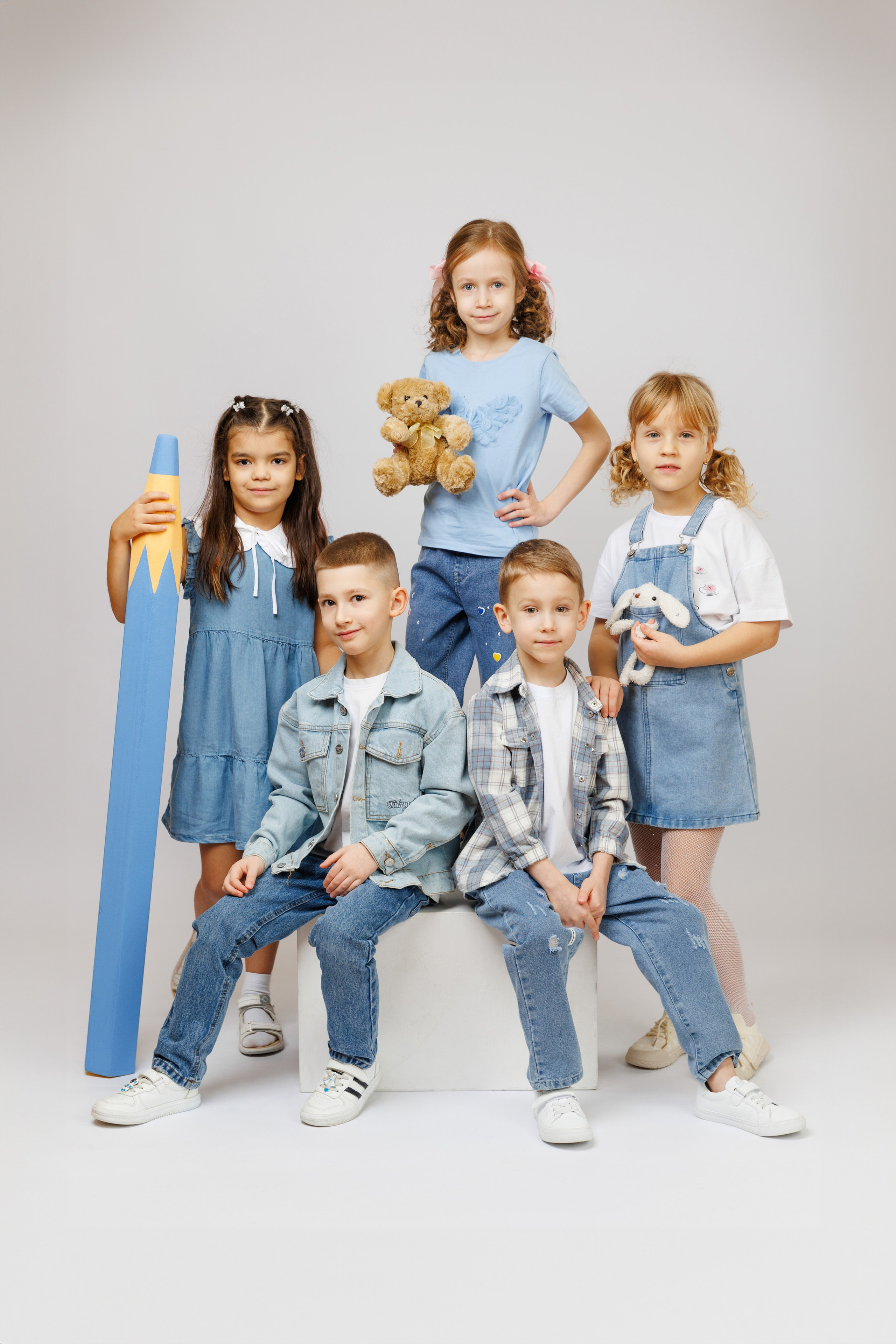 ПОРТРЕТЫ. Выпускные альбомы в Москве FOTOVMESTE