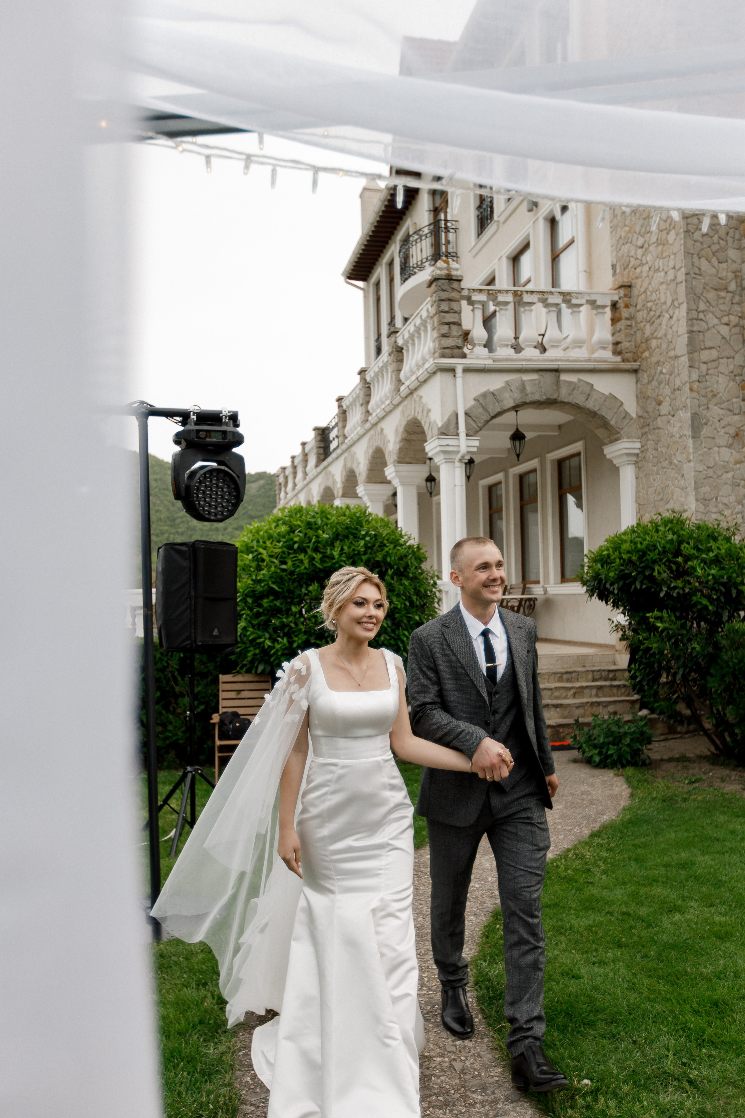 Денис и Алина. Белый замок. Фотограф Анна Лейман. Севастополь