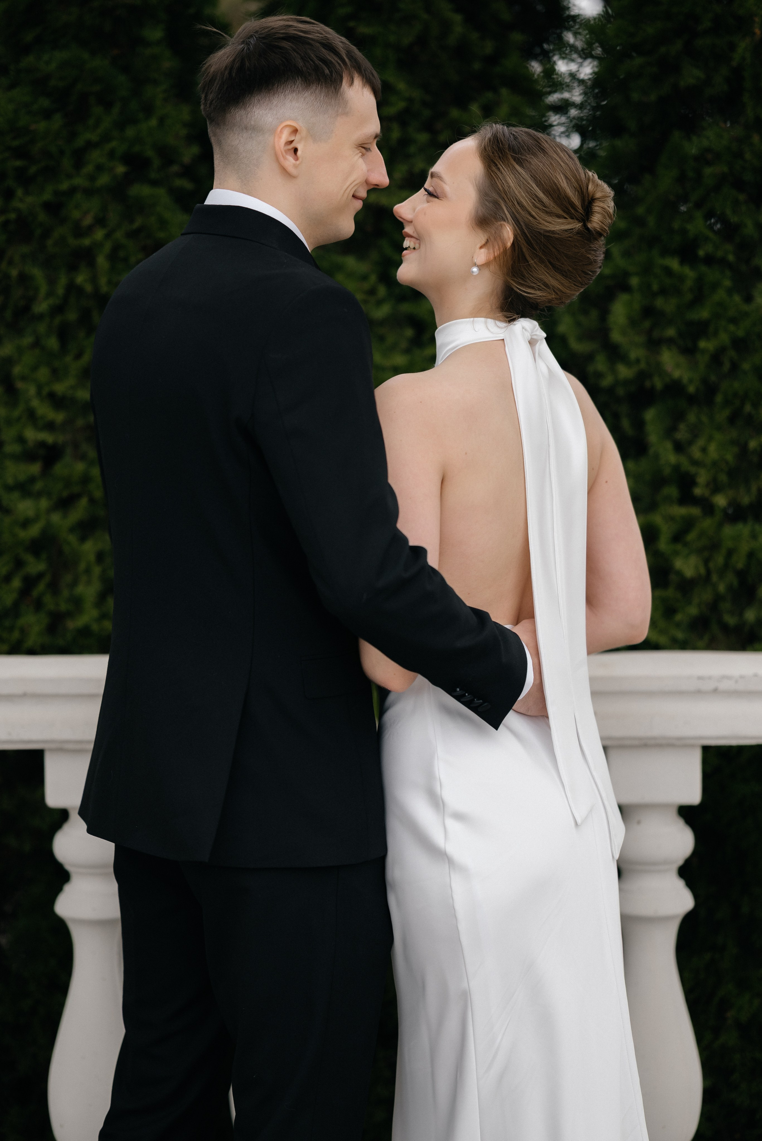 Wedding day in Martinique Bar. Wedding PHOTOGRAPHER Andrew Vnukov