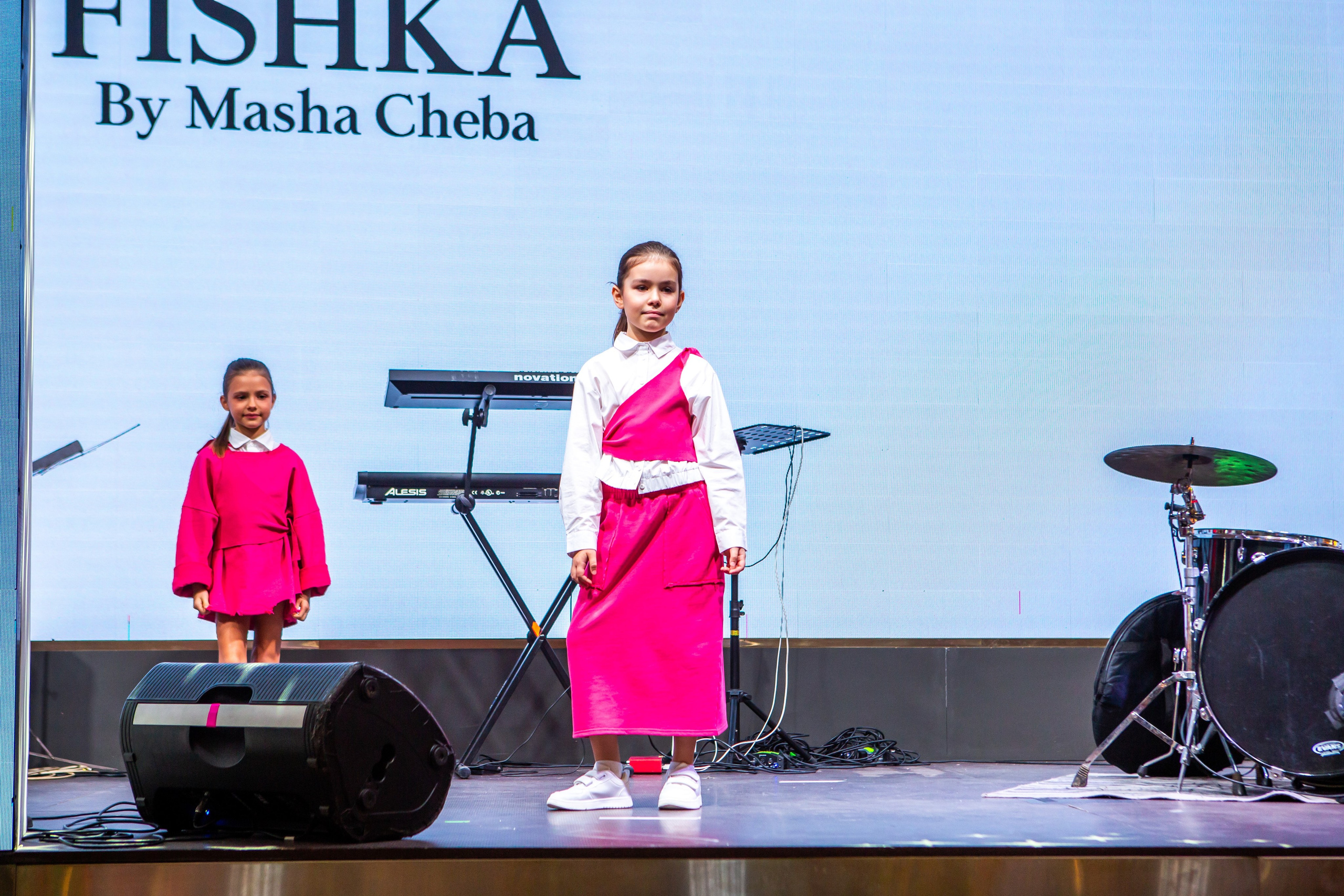 Показ-концерт детского модельного агентства SAYMYNAME. Репортажный, семейный, свадебный, портретный фотограф