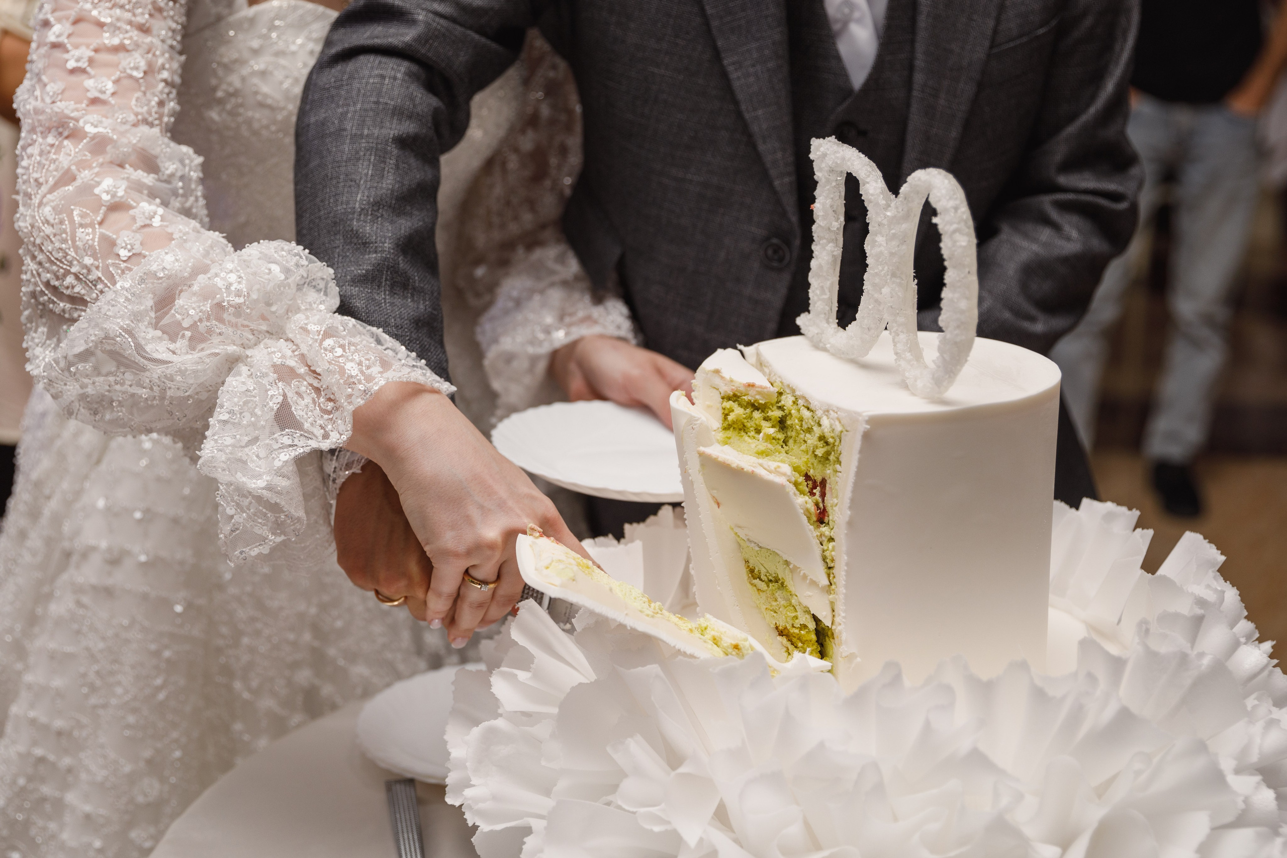 Свадебная фотосессия в ресторане Хохаг, расположенном во Владикавказе. Фотограф во Владикавказе Юрий Геворгизов