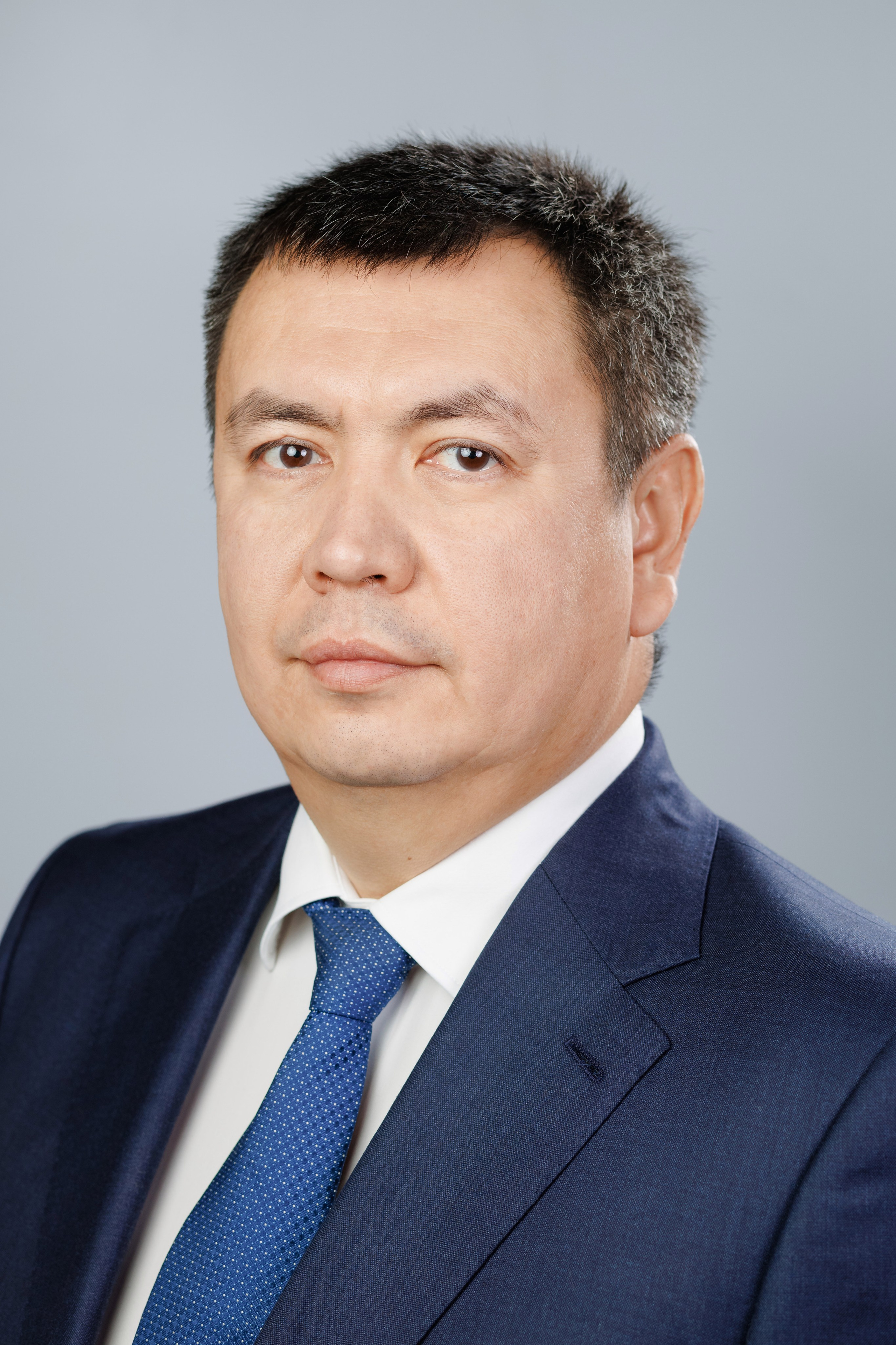 Корпоративный портрет. Фотограф Валерий Васильев