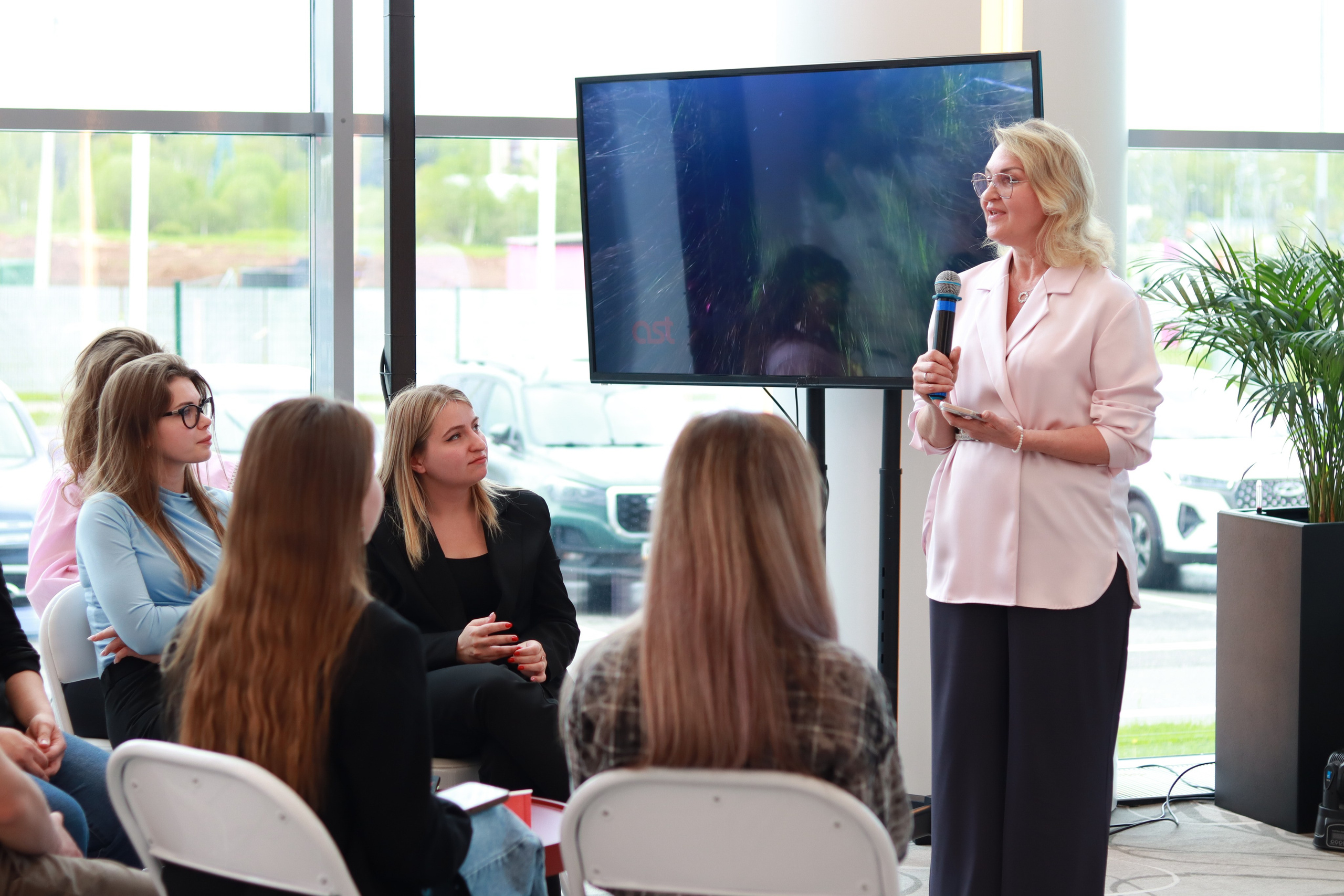День фармацевта в России/ Велфарма. Репортажный фотограф в Москве и Зеленограде Karina-vozd