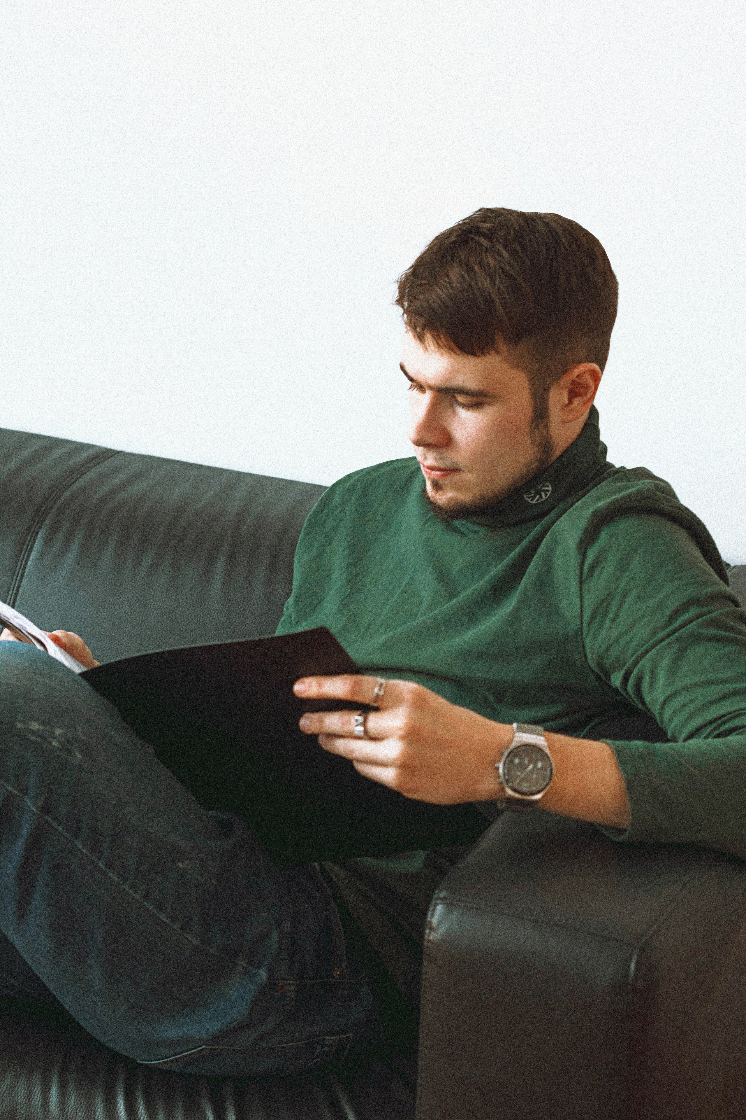 Нейропсихолог Егорыч. Фотограф и видеограф в Омск/Москва Сащенко Лера