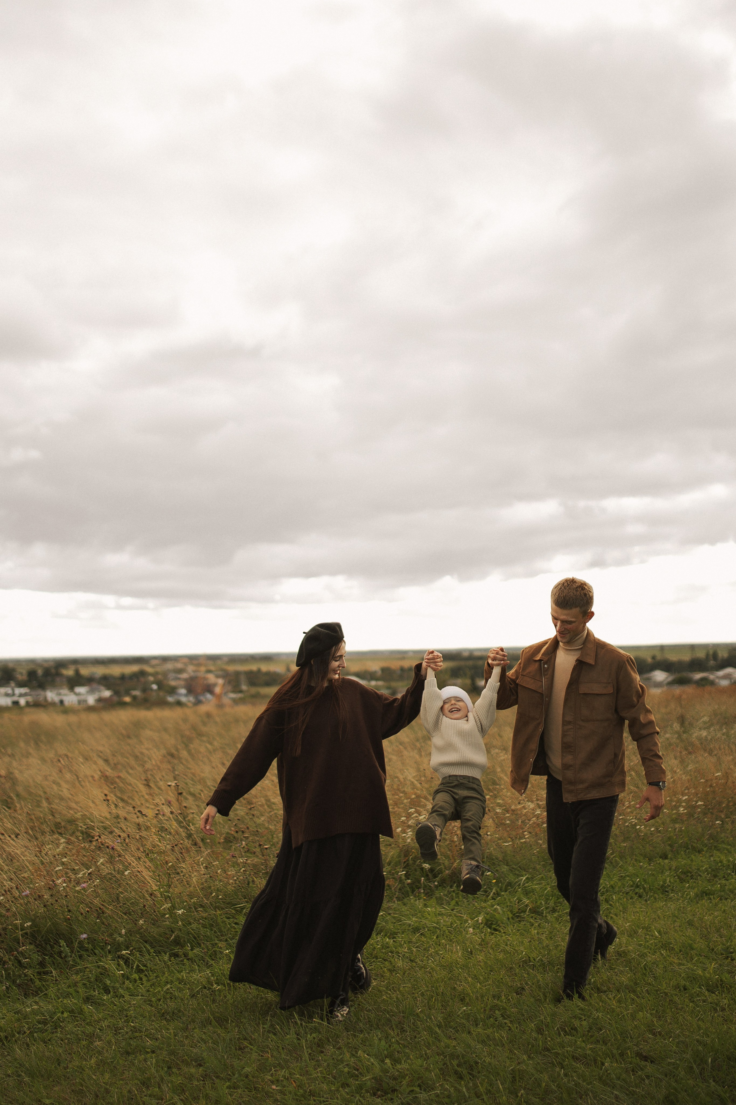 Ульяна, Миша и Тема. Главная