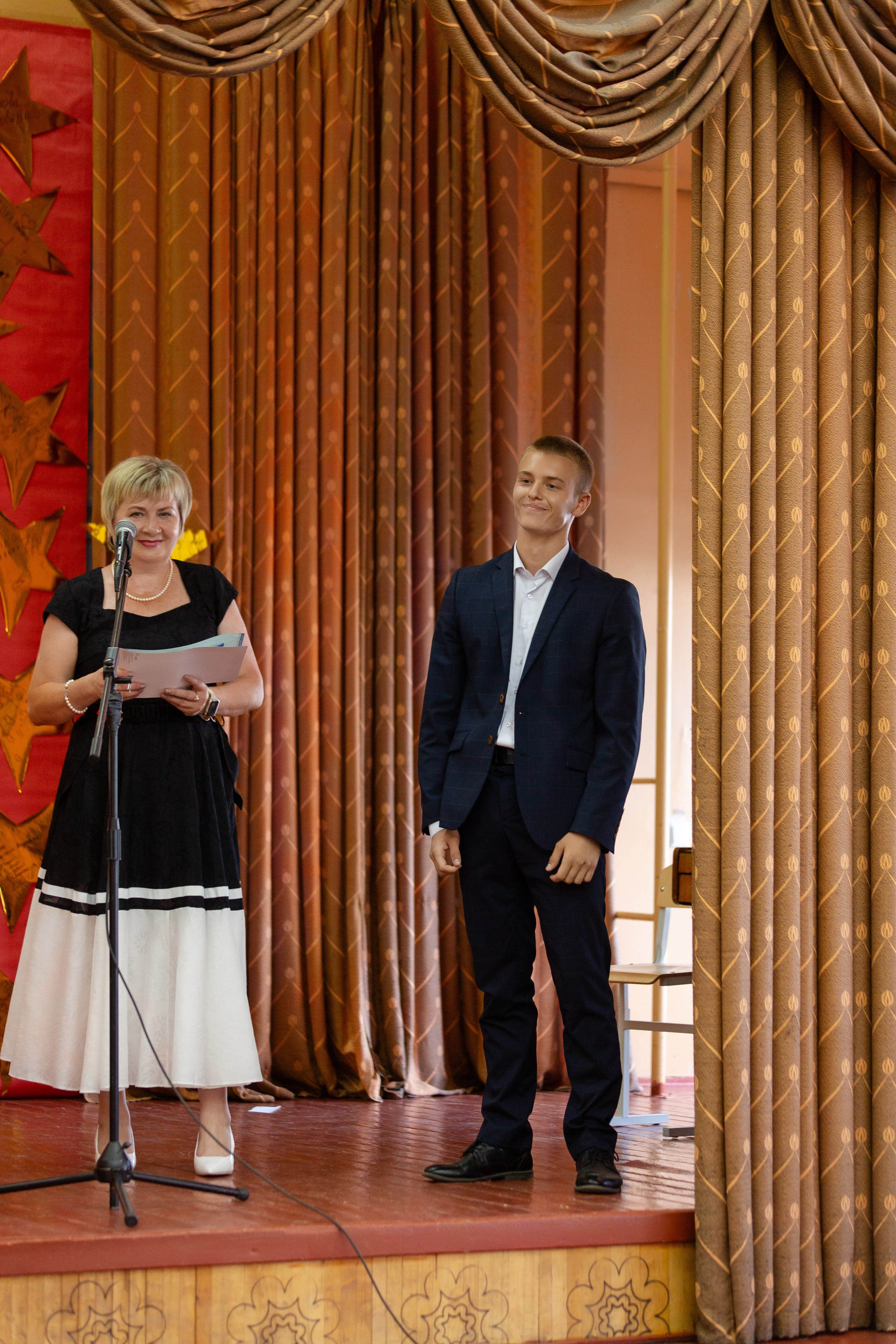 ВРУЧЕНИЕ ДИПЛОМОВ 9 ШКОЛА 2024 г. ТВОЙ АЛЬБОМ / ТВОИ ПРАВИЛА