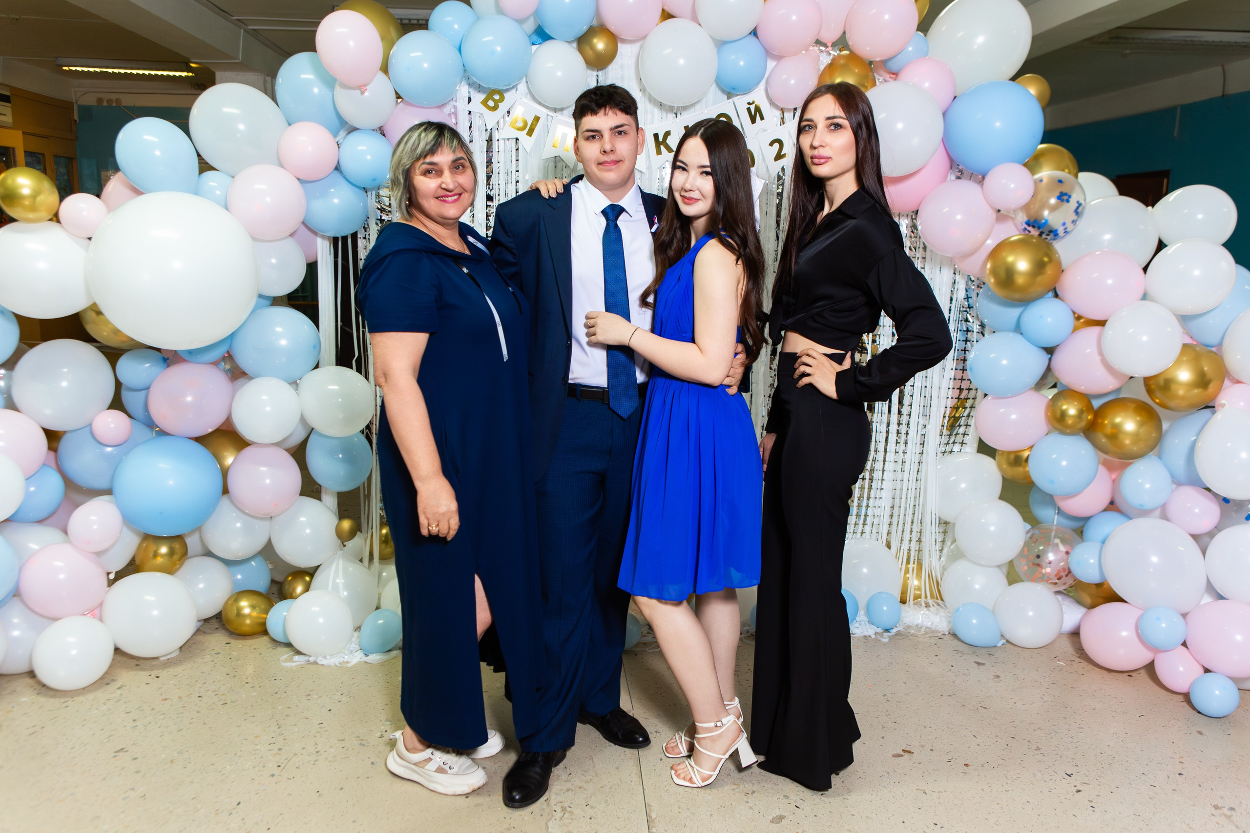 ФОТОСЕССИЯ С РОДИТЕЛЯМИ ВЫПУСКНОЙ 2025 9 ШКОЛА МЦЕНСК. ТВОЙ АЛЬБОМ / ТВОИ ПРАВИЛА