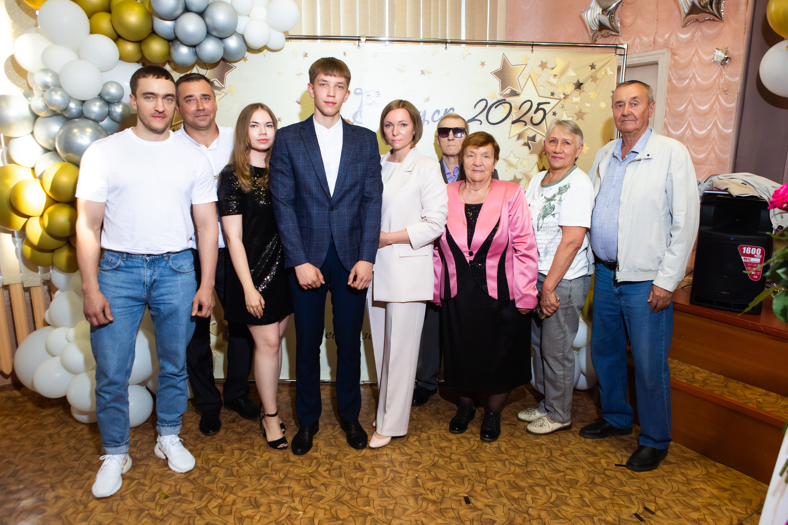 ПОСЛЕДНИЙ ЗВОНОК. ТВОЙ АЛЬБОМ / ТВОИ ПРАВИЛА