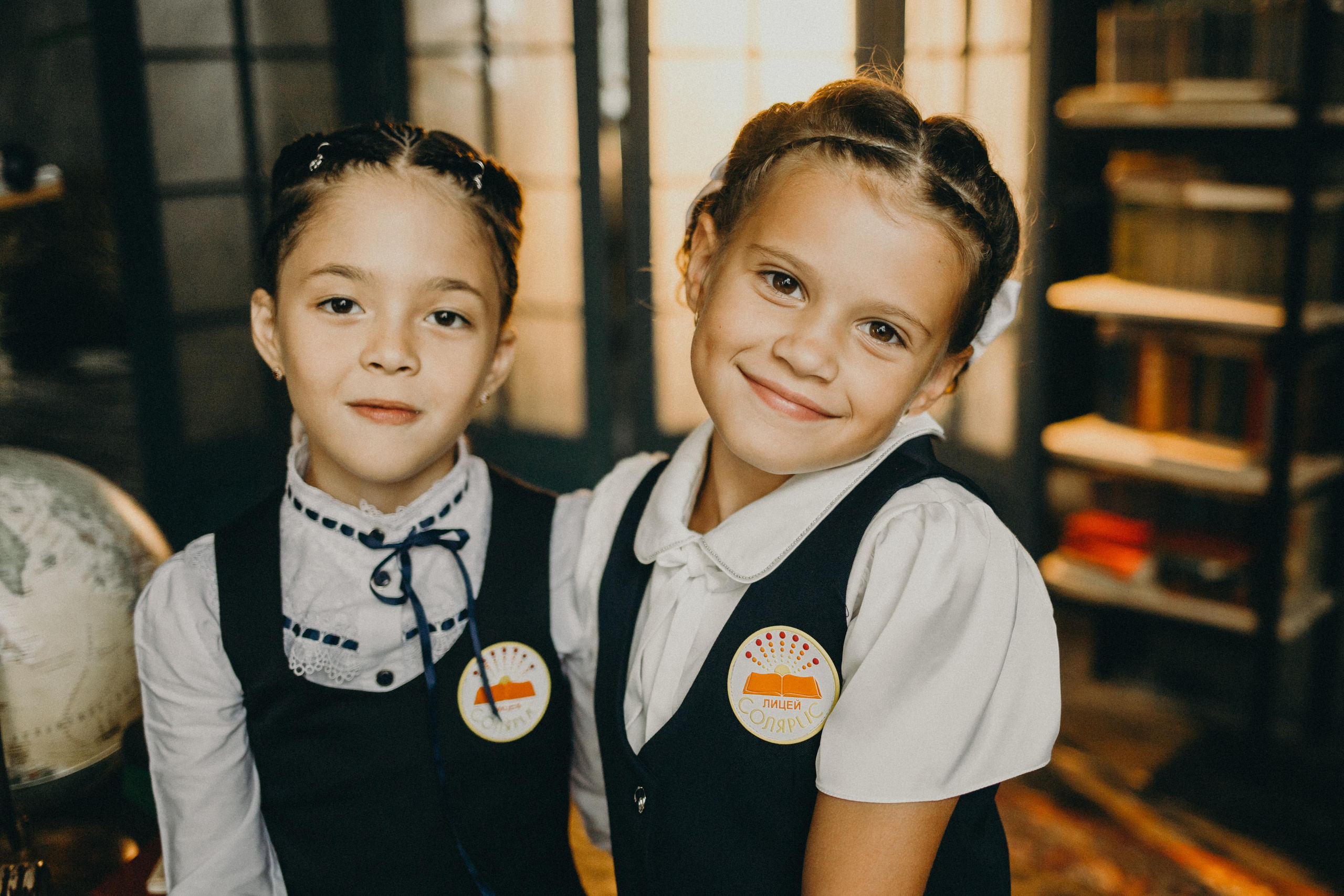 Кира и Арина индивидуальна съемка в студии. Портретный и семейный фотограф в Саратове Елена Шустова