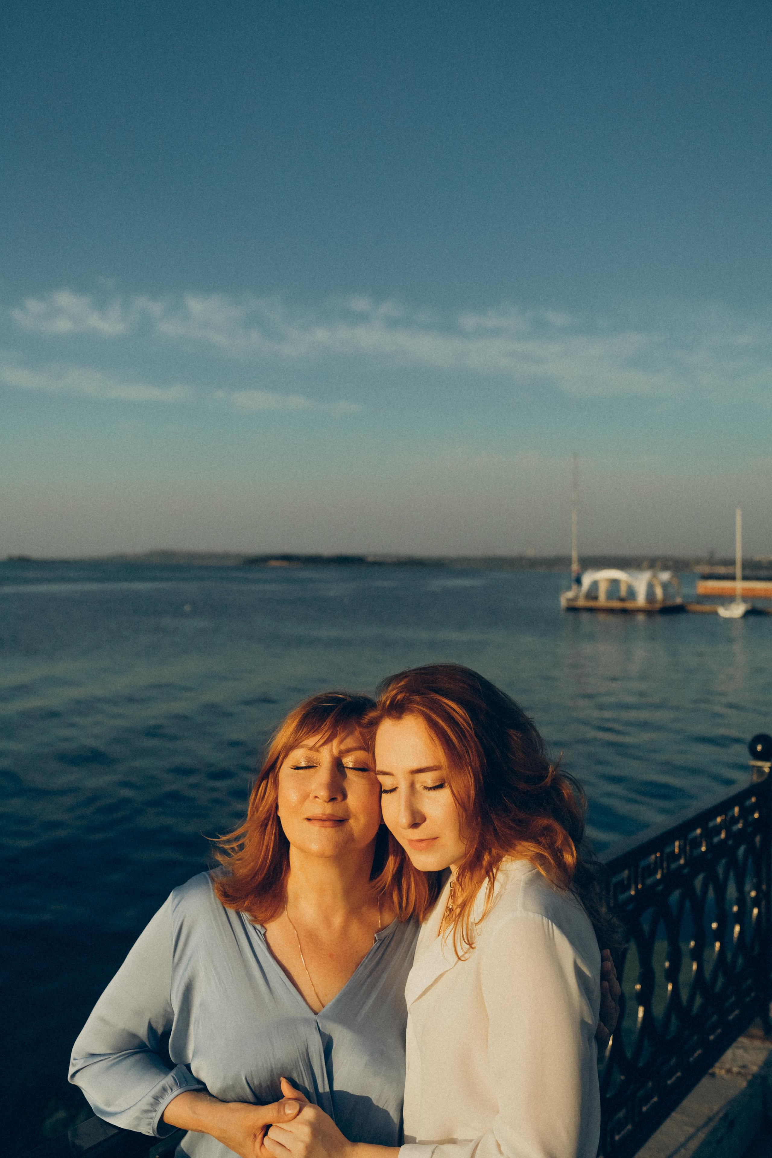 Ольга и Анастасия. Портретный и семейный фотограф в Саратове Елена Шустова