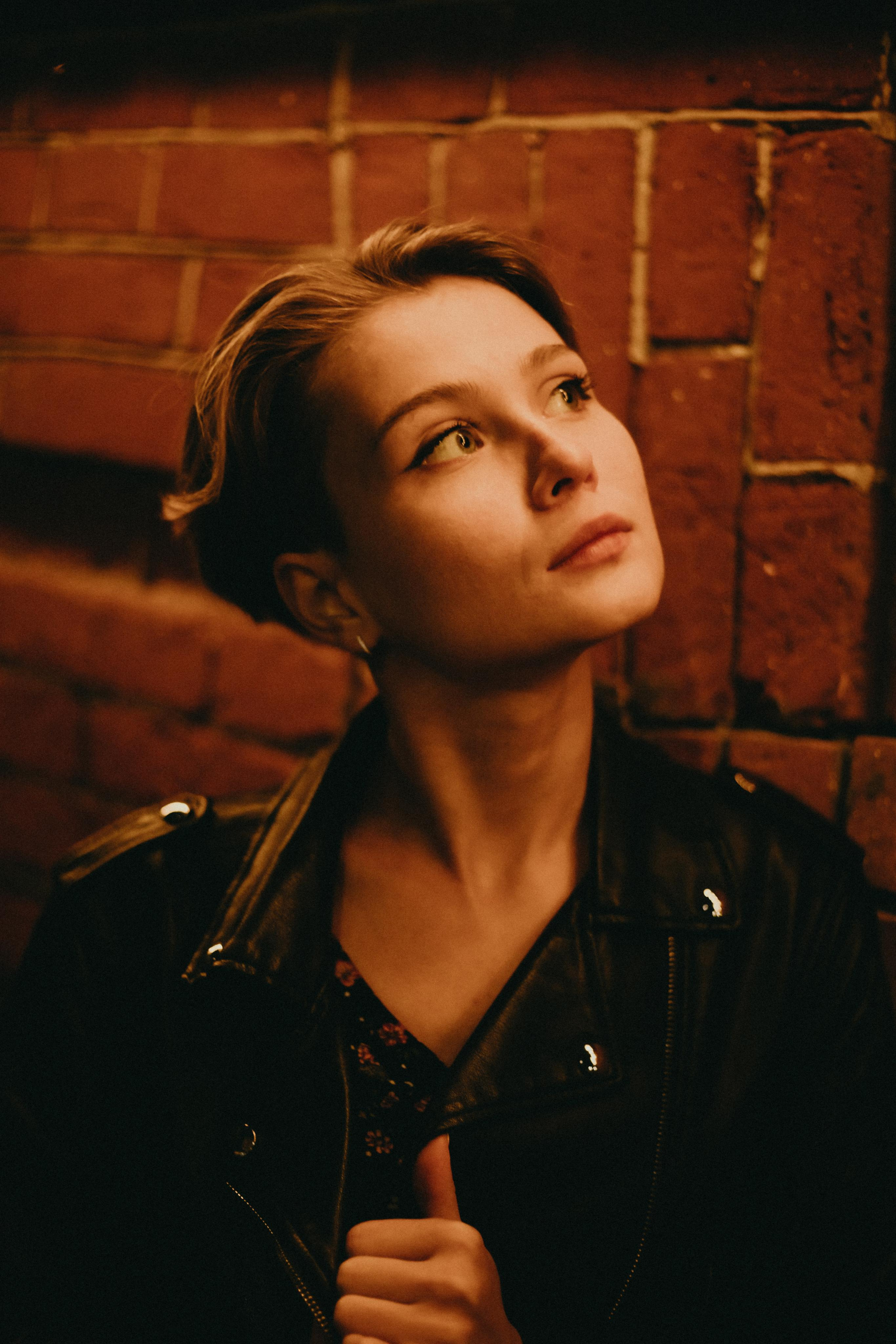 Ирина. Вечерняя фотопрогулка. Портретный и семейный фотограф в Саратове Елена Шустова