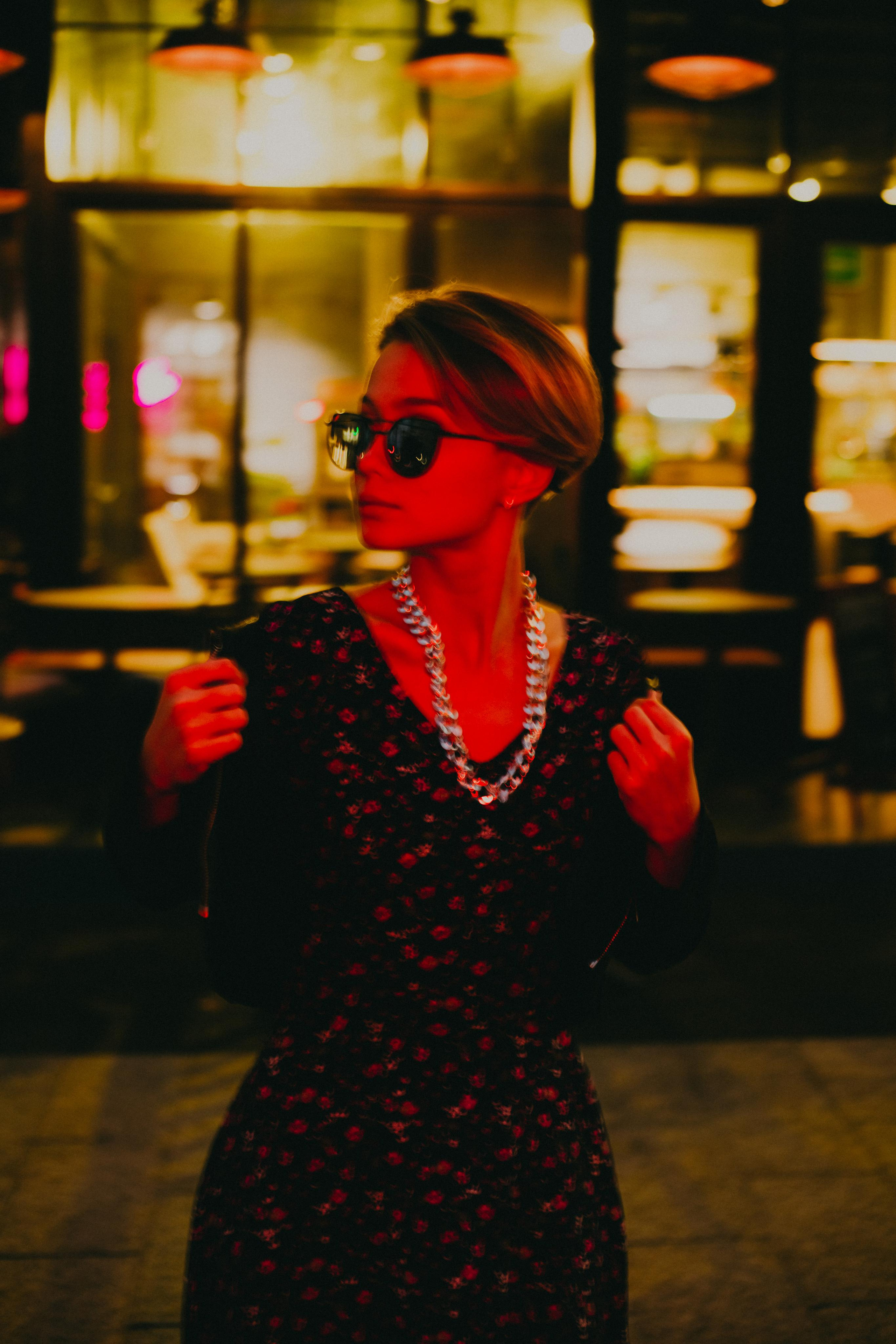 Ирина. Вечерняя фотопрогулка. Портретный и семейный фотограф в Саратове Елена Шустова