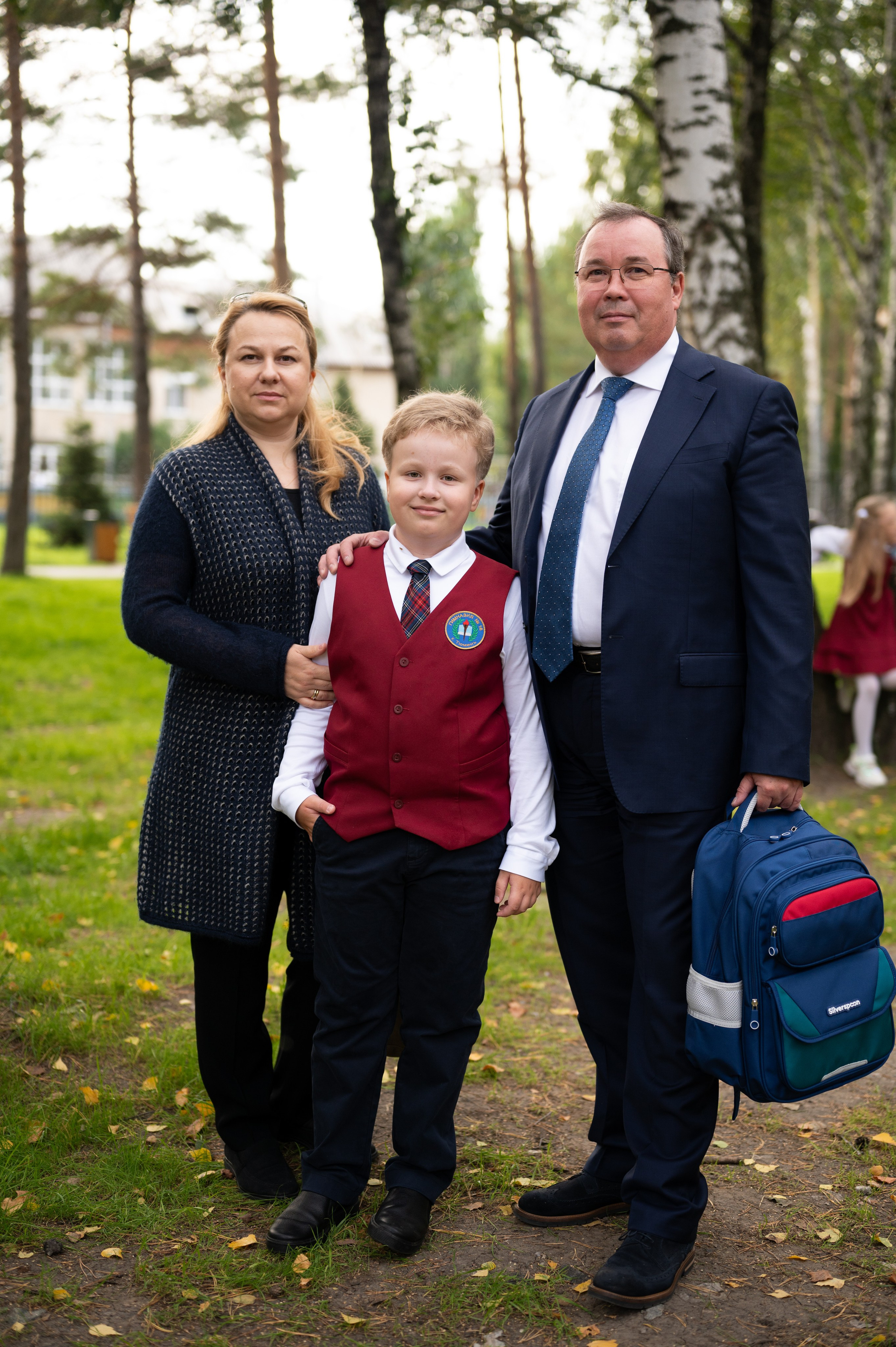 1 сентября 16 гимназия 2 класс (линейка + в классе+ на улице). Фотограф новорожденных, семейный детский в Тюмени Татьяна Морозова