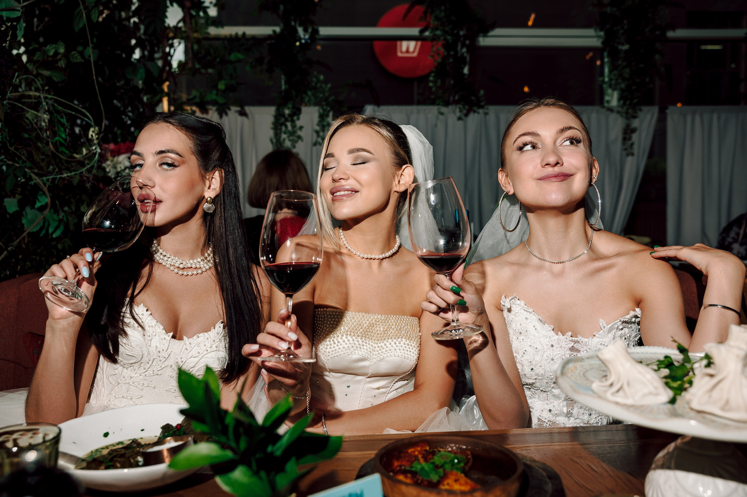 Проект — Девочки хотят хинкали. Лёшка Варзегов — фотограф