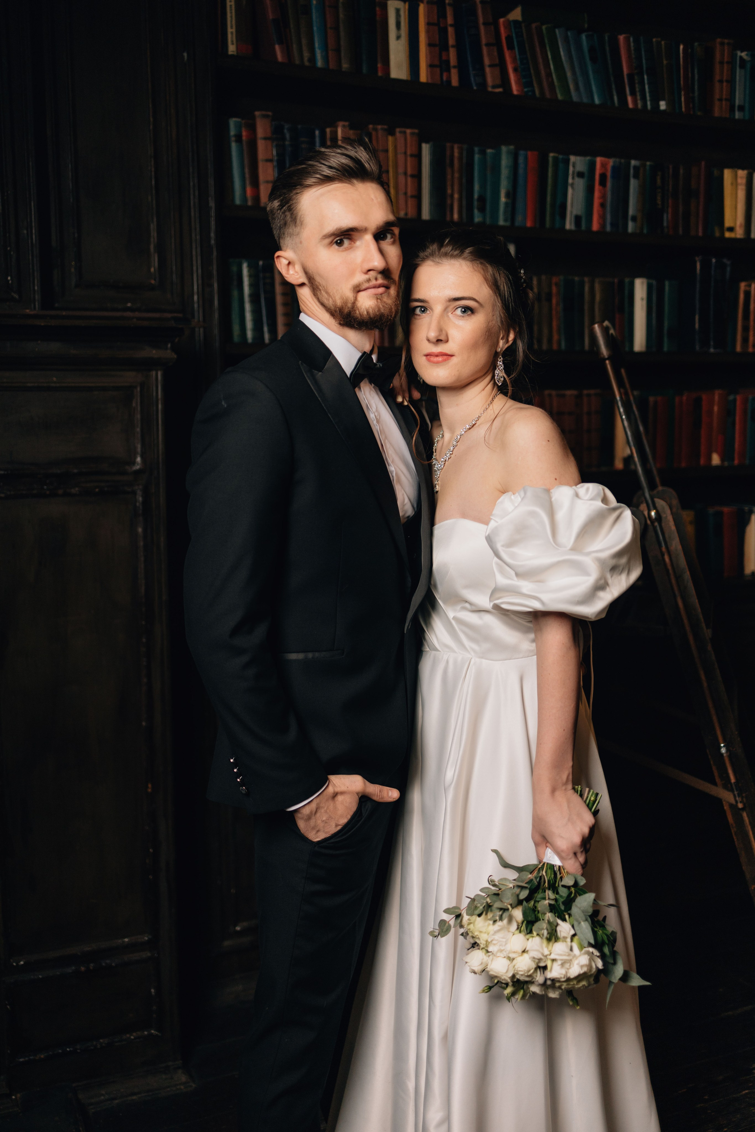 В студии. Свадебный фотограф в Москве Арчылан Николаев