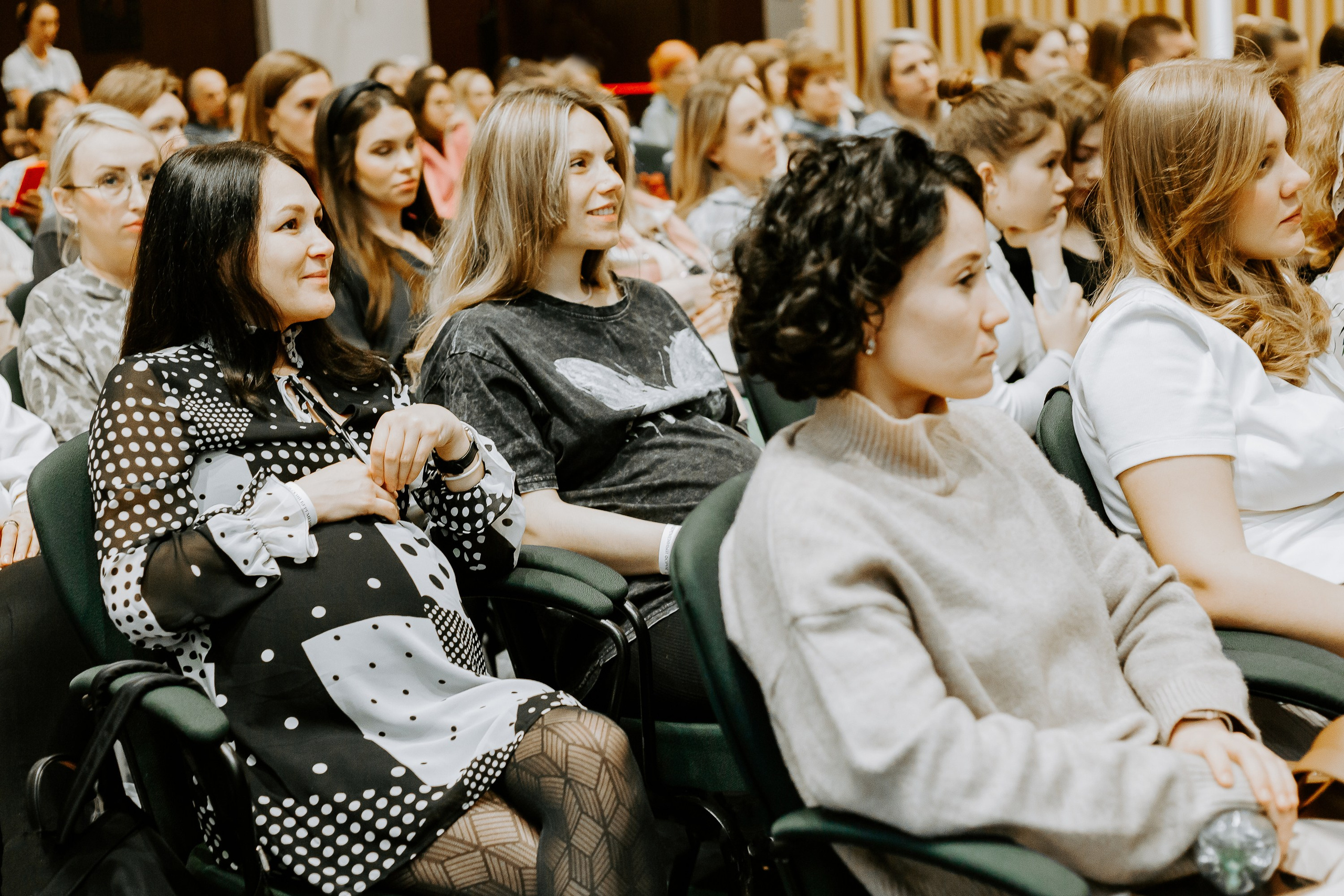 Уральский беременный форум 2024. Фотограф в Челябинске Ополихина Анна