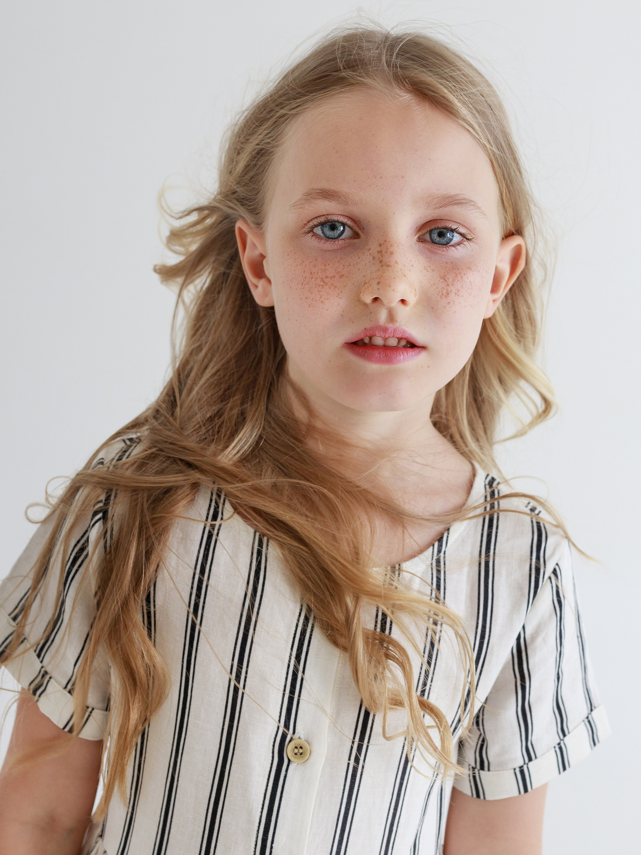 Каталог и лукбук. Римма Зайцева контент для брендов