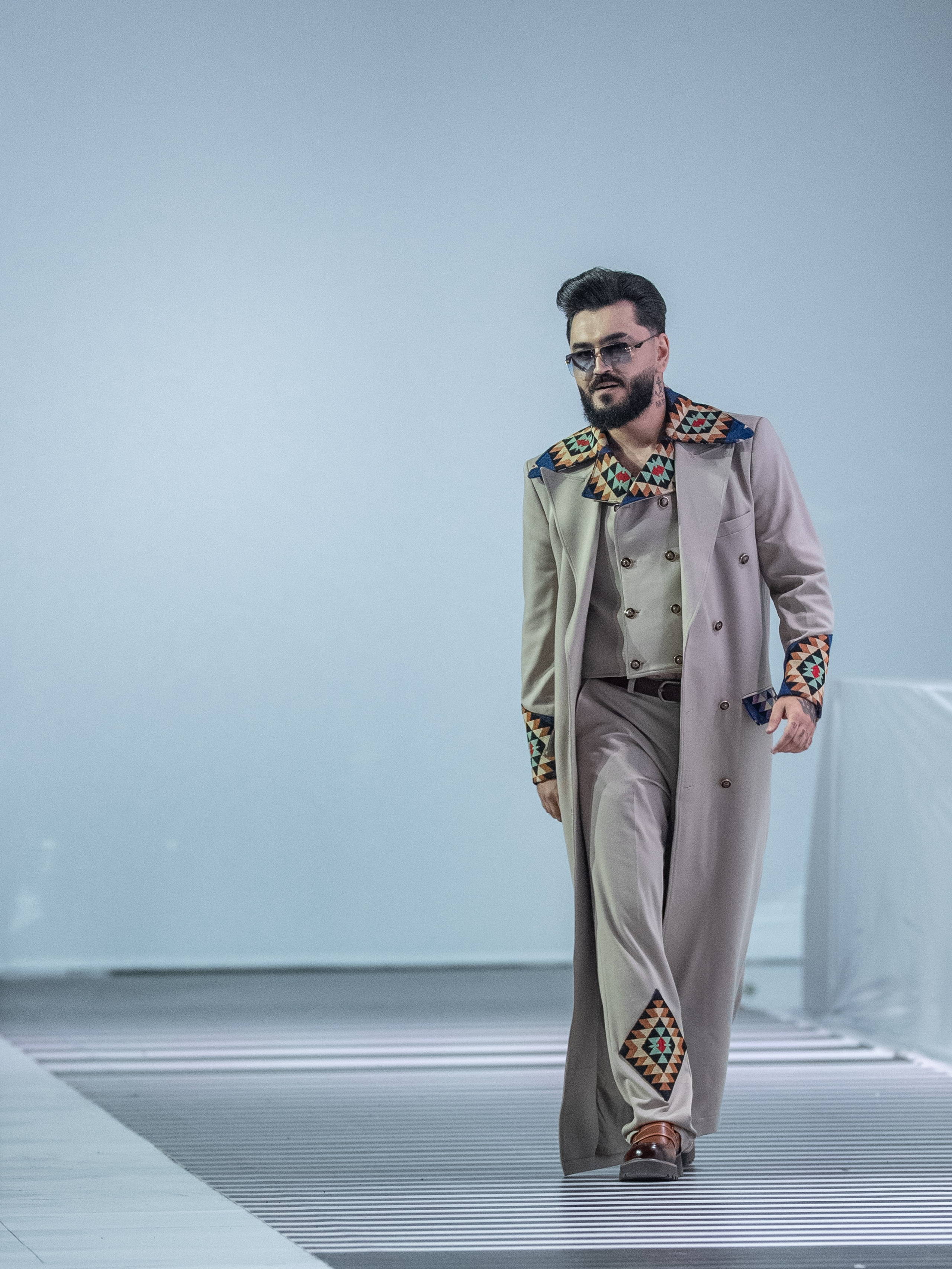 AJEMI STYLE. Сайт Алматинского НЮ АРТ, будуар и фэшн фотографа Дениса Карпенко