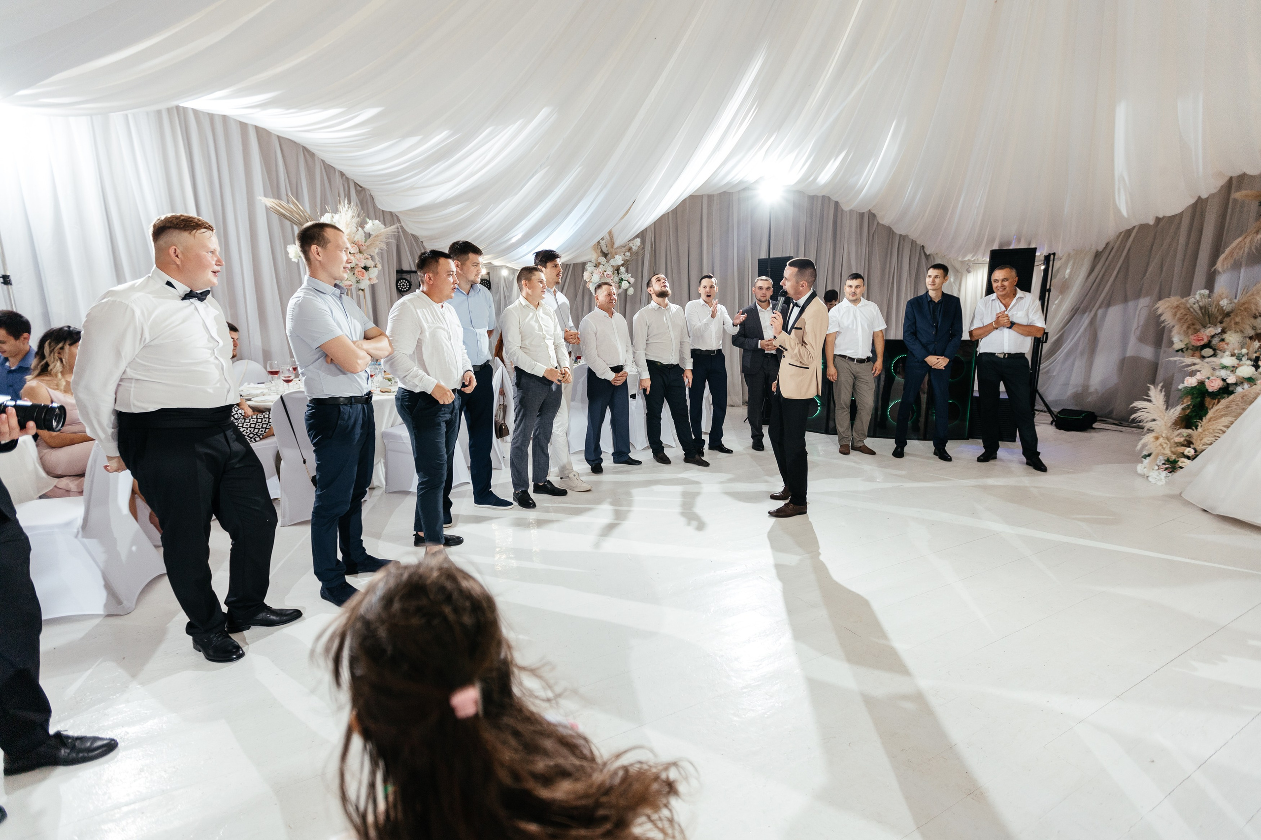 Свадебный фотограф Уфа — Руслан ГабдлисламовЖивые эмоции, красивые кадры, воспоминания на всю жизнь.Работаю по всей Республике Башкортоста. Свадебный фотограф Уфа Руслан Габдлисламов