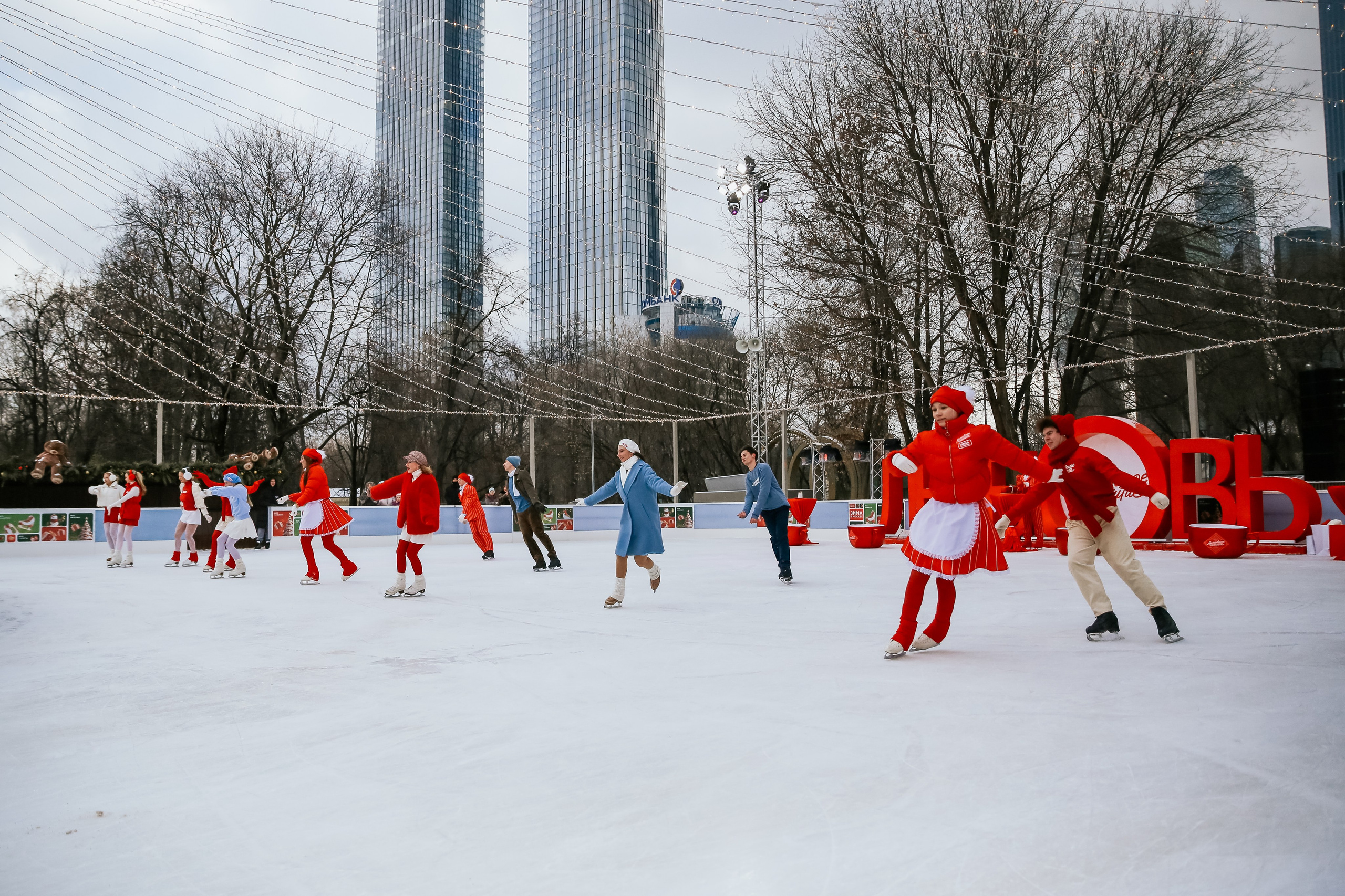 Ледовое шоу Сити каток Московское Чаепитие. Фотограф и видеограф Анна Домашенко