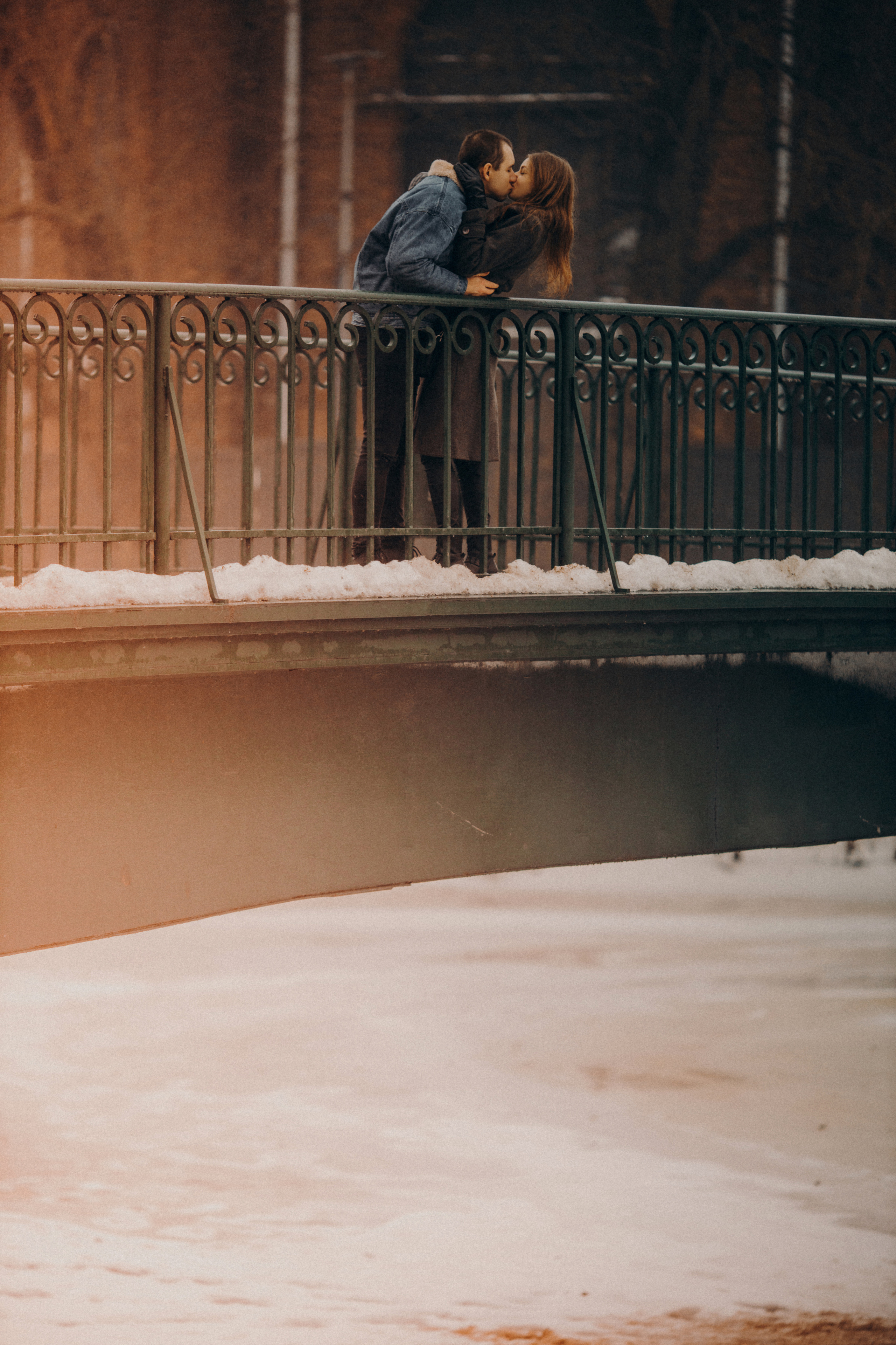 Анонс серии Слава+Ксюша. СПБ. ФОТОГРАФ Екатеринбург Москва Анастасия Замесина
