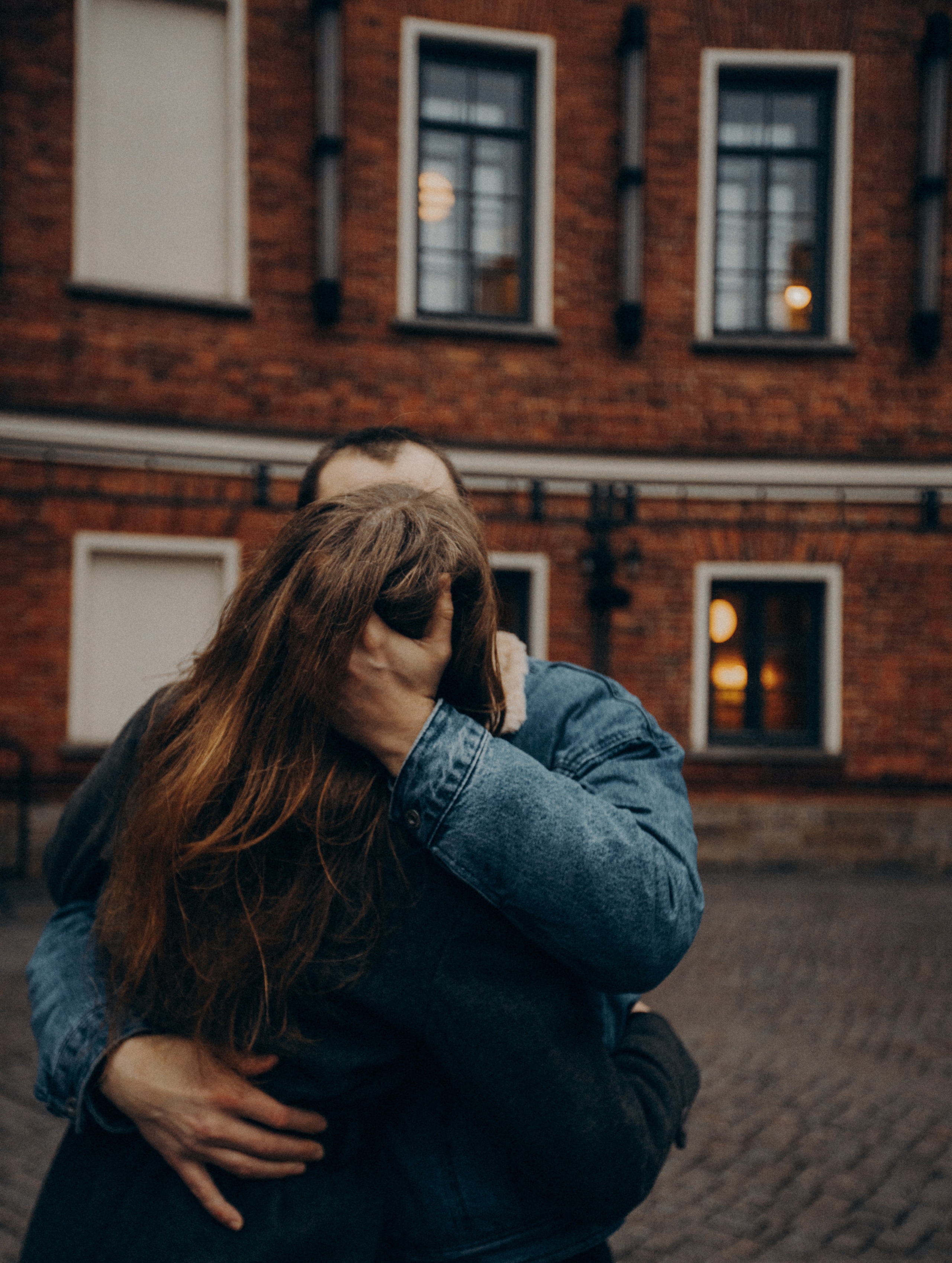 Анонс серии Слава+Ксюша. СПБ. ФОТОГРАФ Екатеринбург Москва Анастасия Замесина