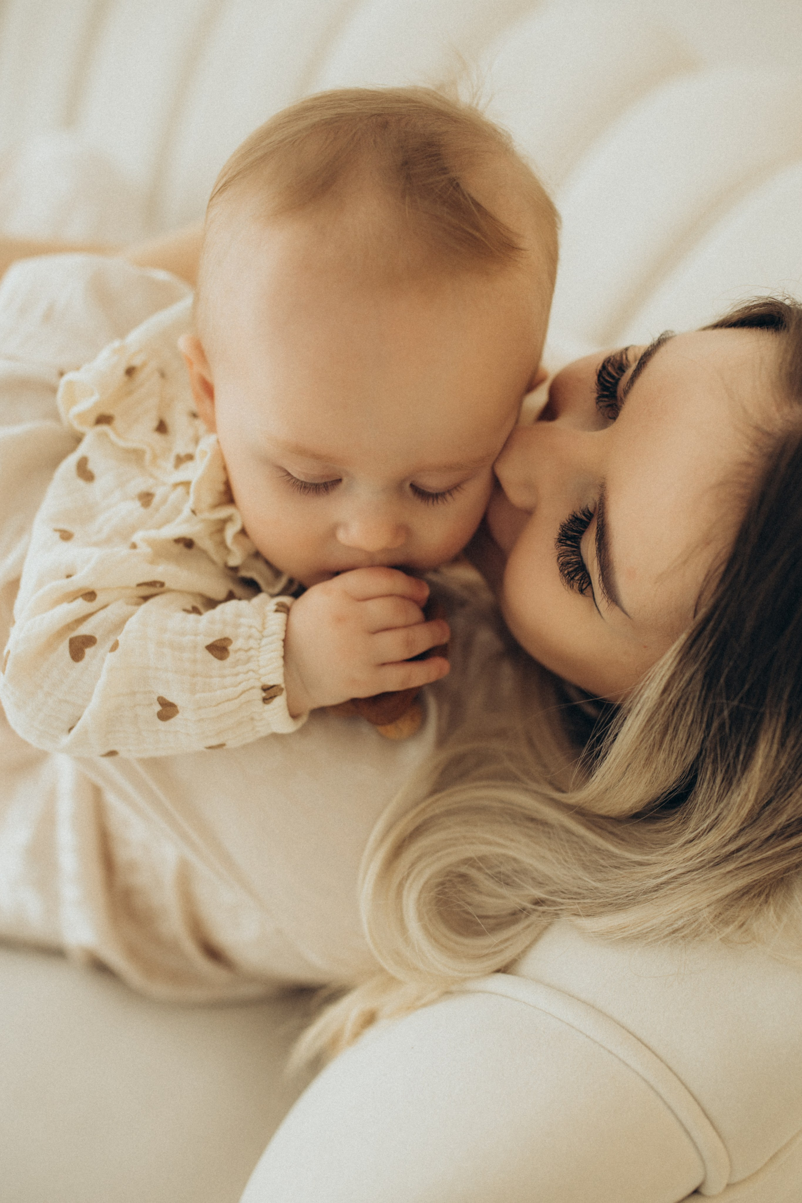 Мама Настя и милашка Ксю. Свадебный и семейный фотограф в Белгороде Евгения Курочкина