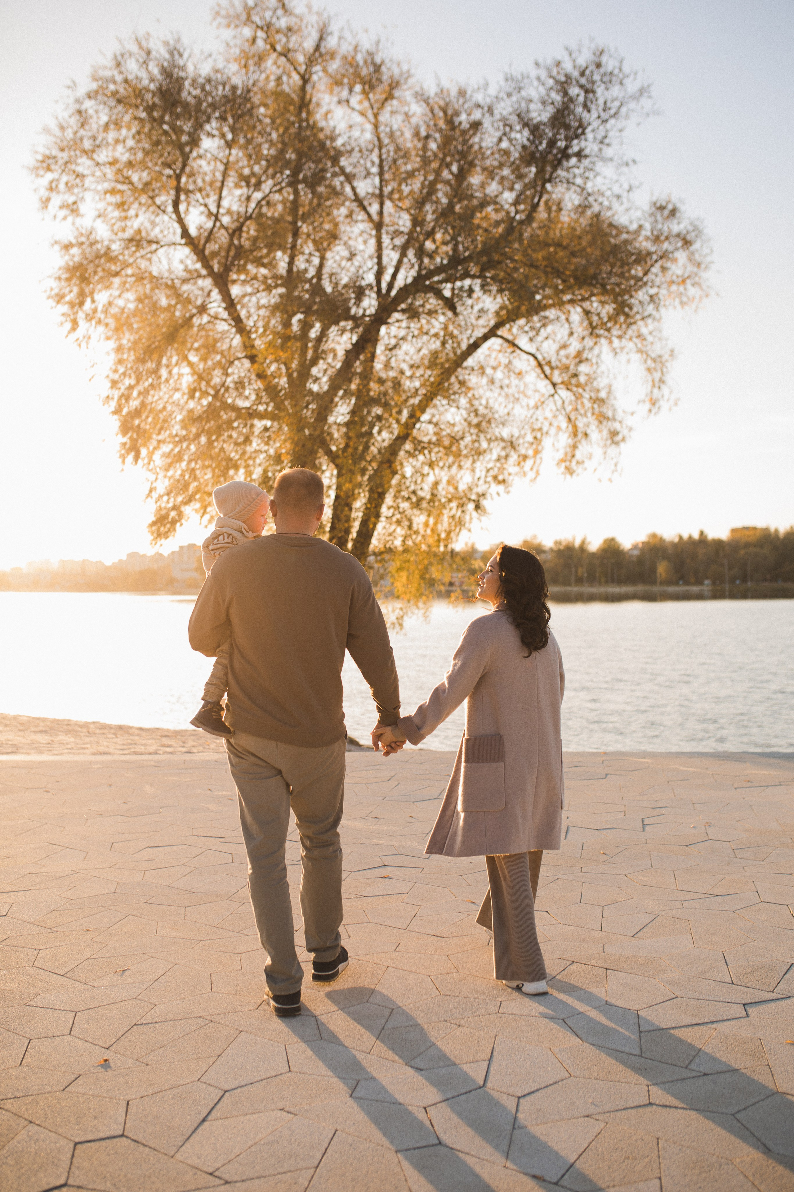 Прогулка по набережной. Свадебный и семейный фотограф в Белгороде Евгения Курочкина