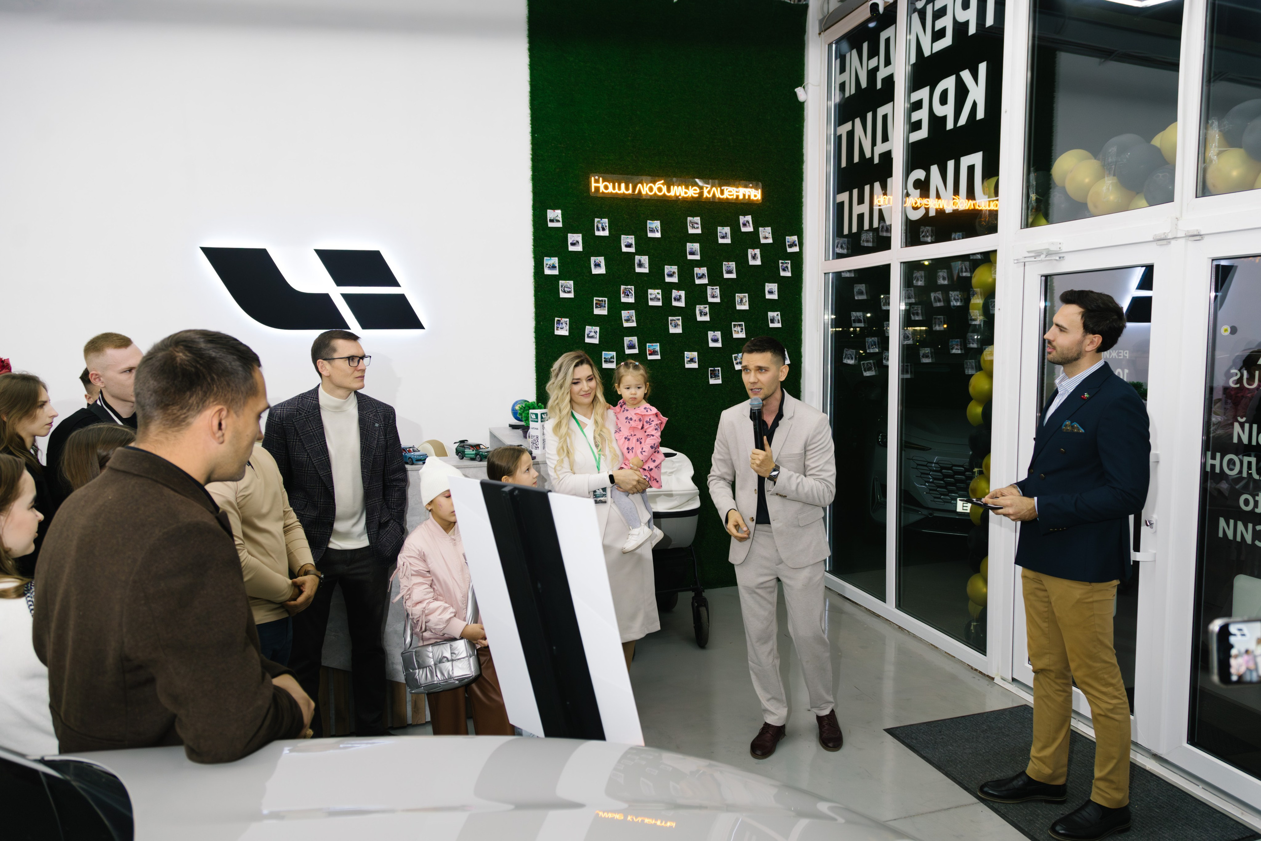 Открытие автосалона Li Auto. Артур Иликчян — Wedding & Event фотограф в Краснодаре