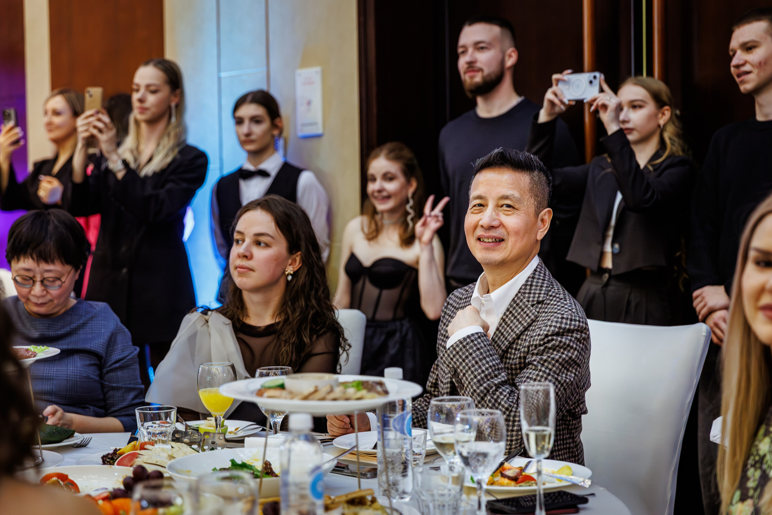 Новогодний корпоратив Отеля «Пекин». Репортажный фотограф Минск ❘ Костецкий Илья ❘ Беларусь